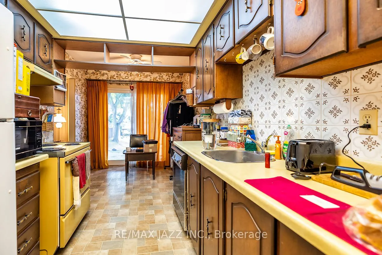 1330 Trowbridge Drive, #81