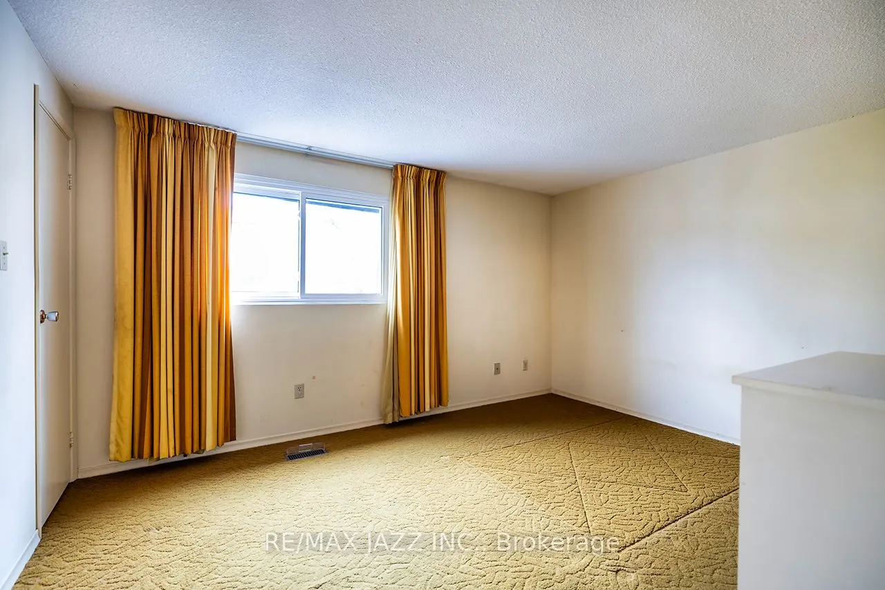 1330 Trowbridge Drive, #81