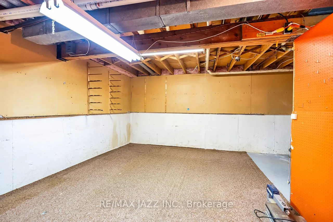 1330 Trowbridge Drive, #81