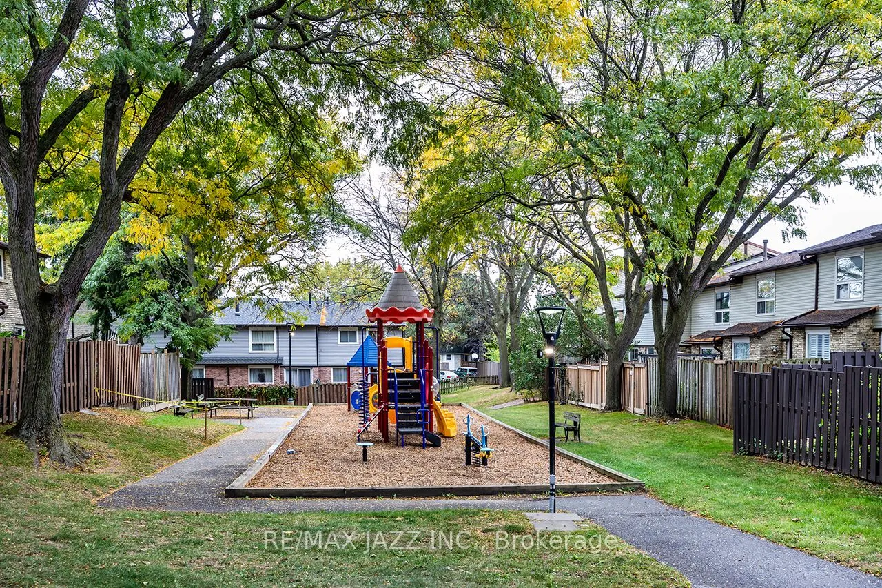 1330 Trowbridge Drive, #81