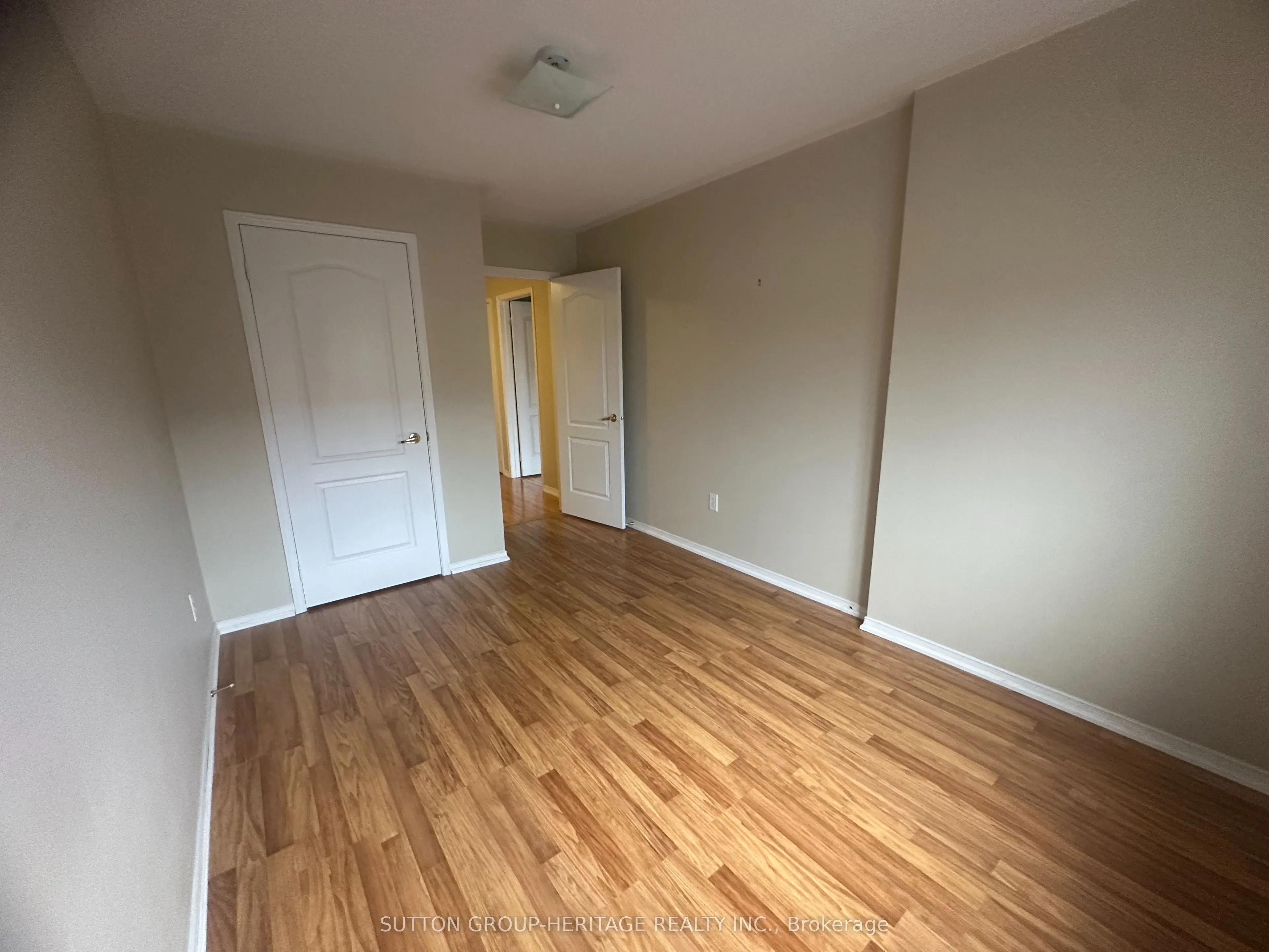 4 Summerside Avenue