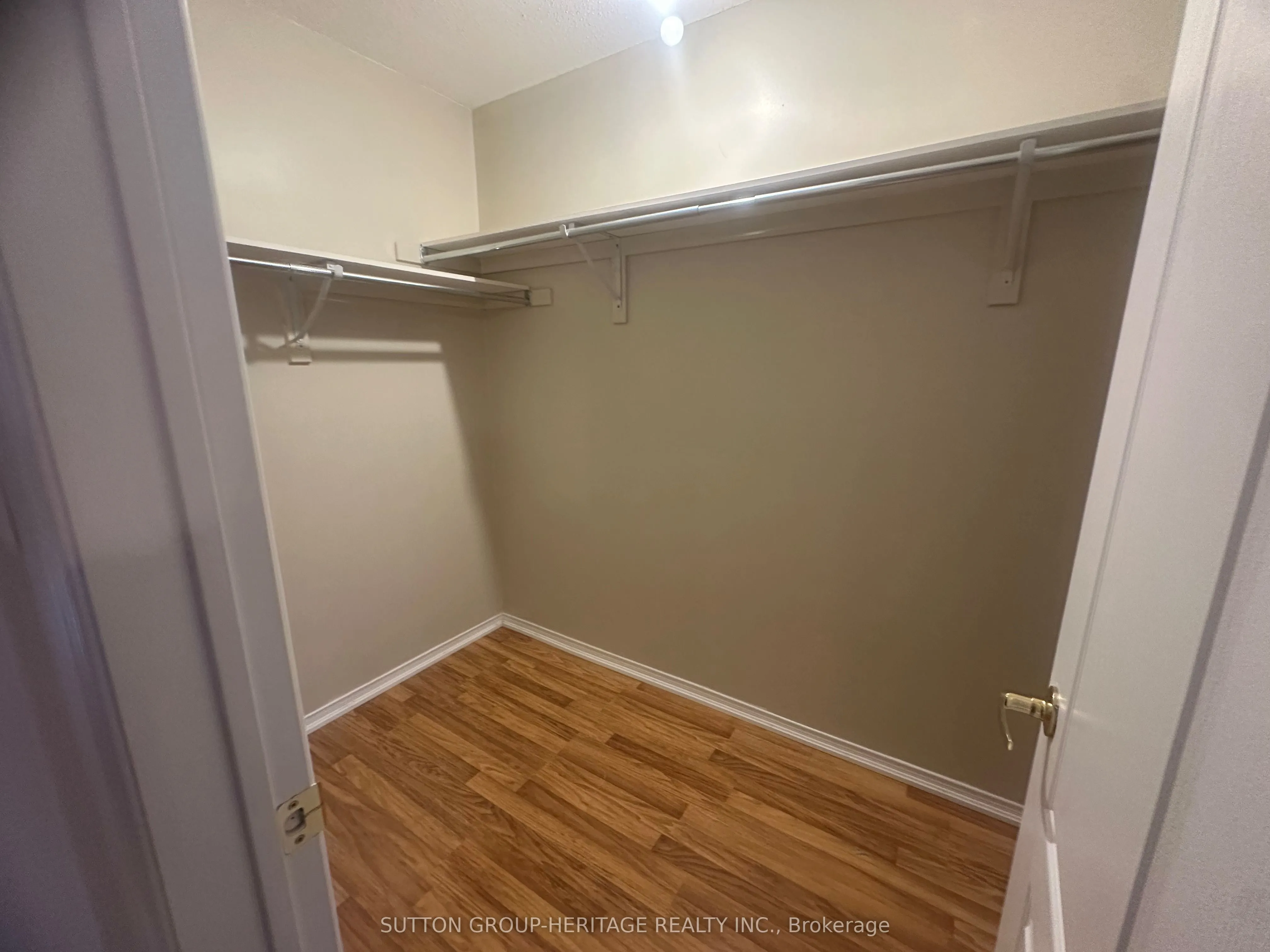 4 Summerside Avenue