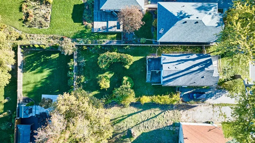 121 Galloway Road