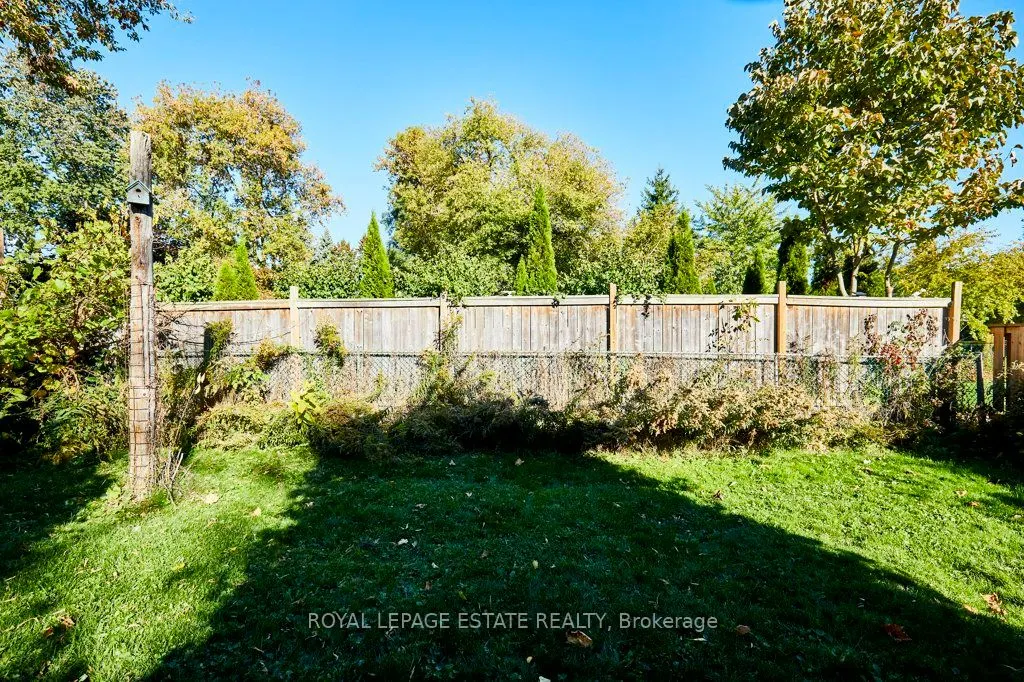 121 Galloway Road
