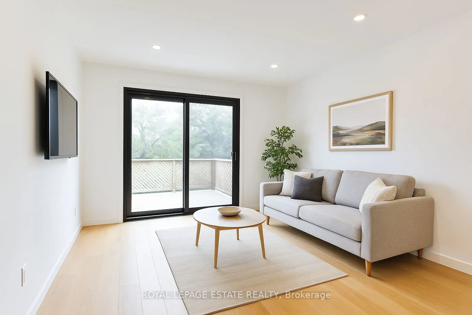 121 Galloway Road