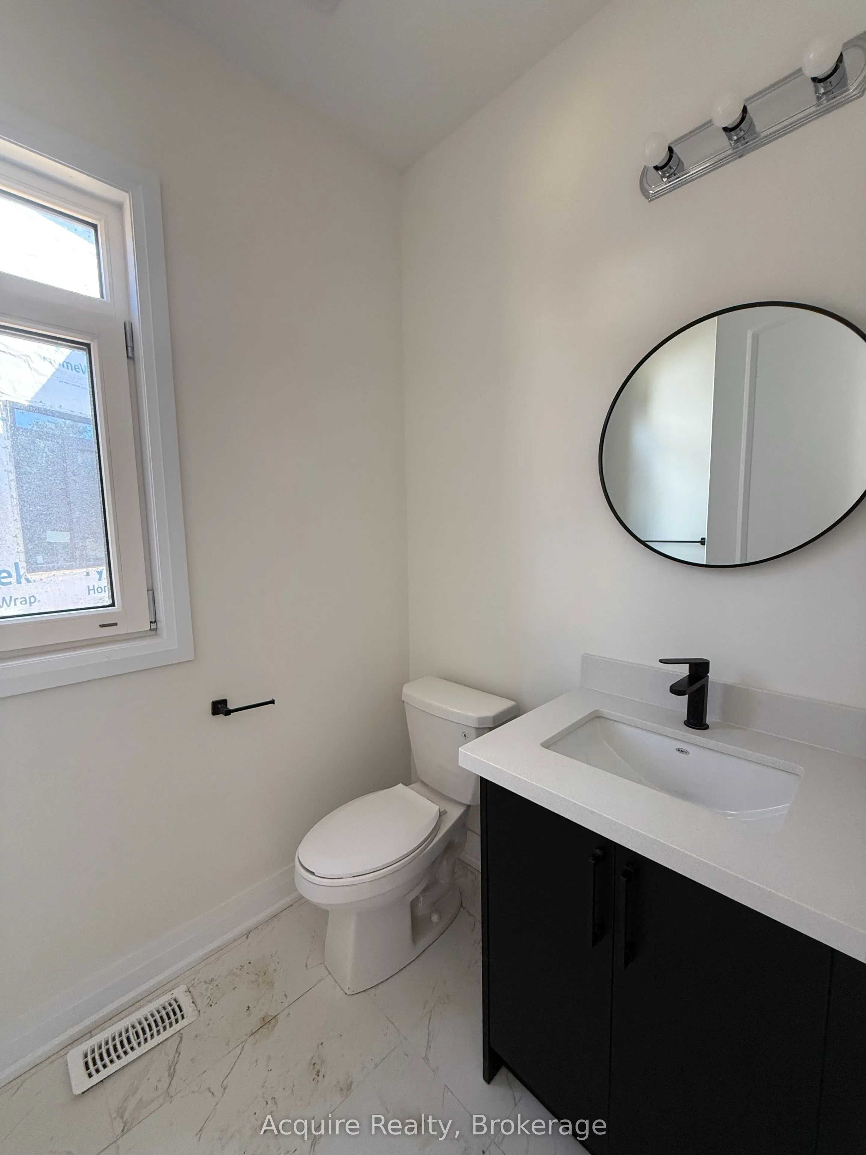 11 Dagenham Dr Drive