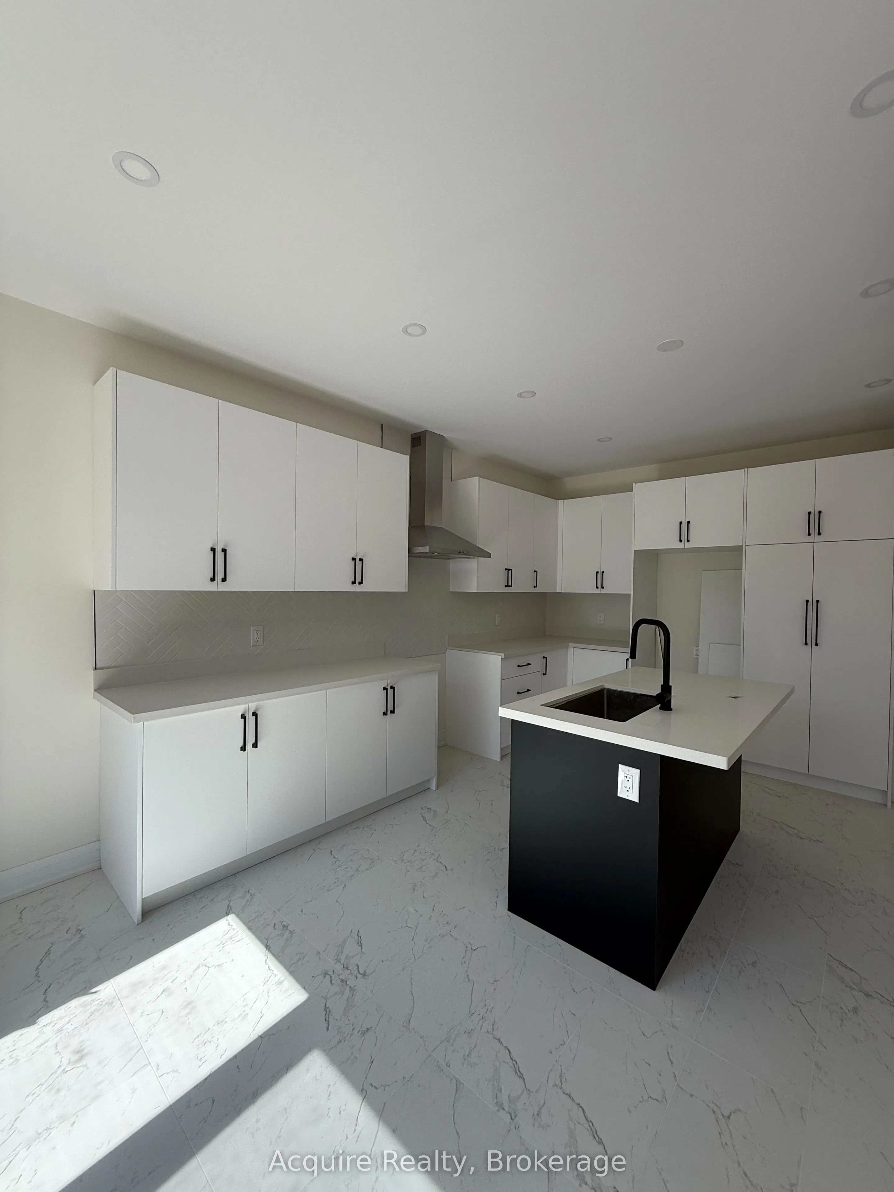 11 Dagenham Dr Drive