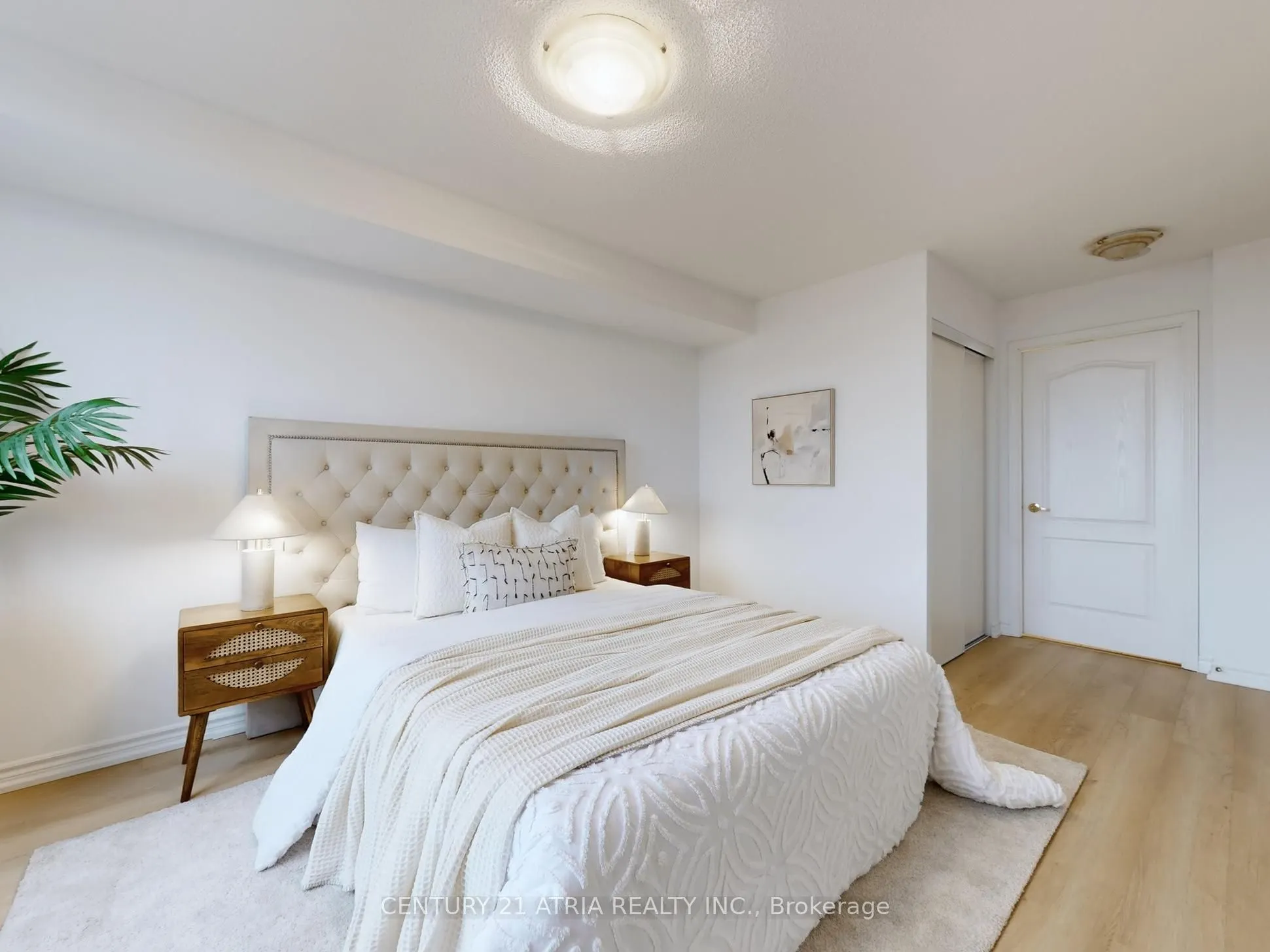 3088 Kennedy Road, #712