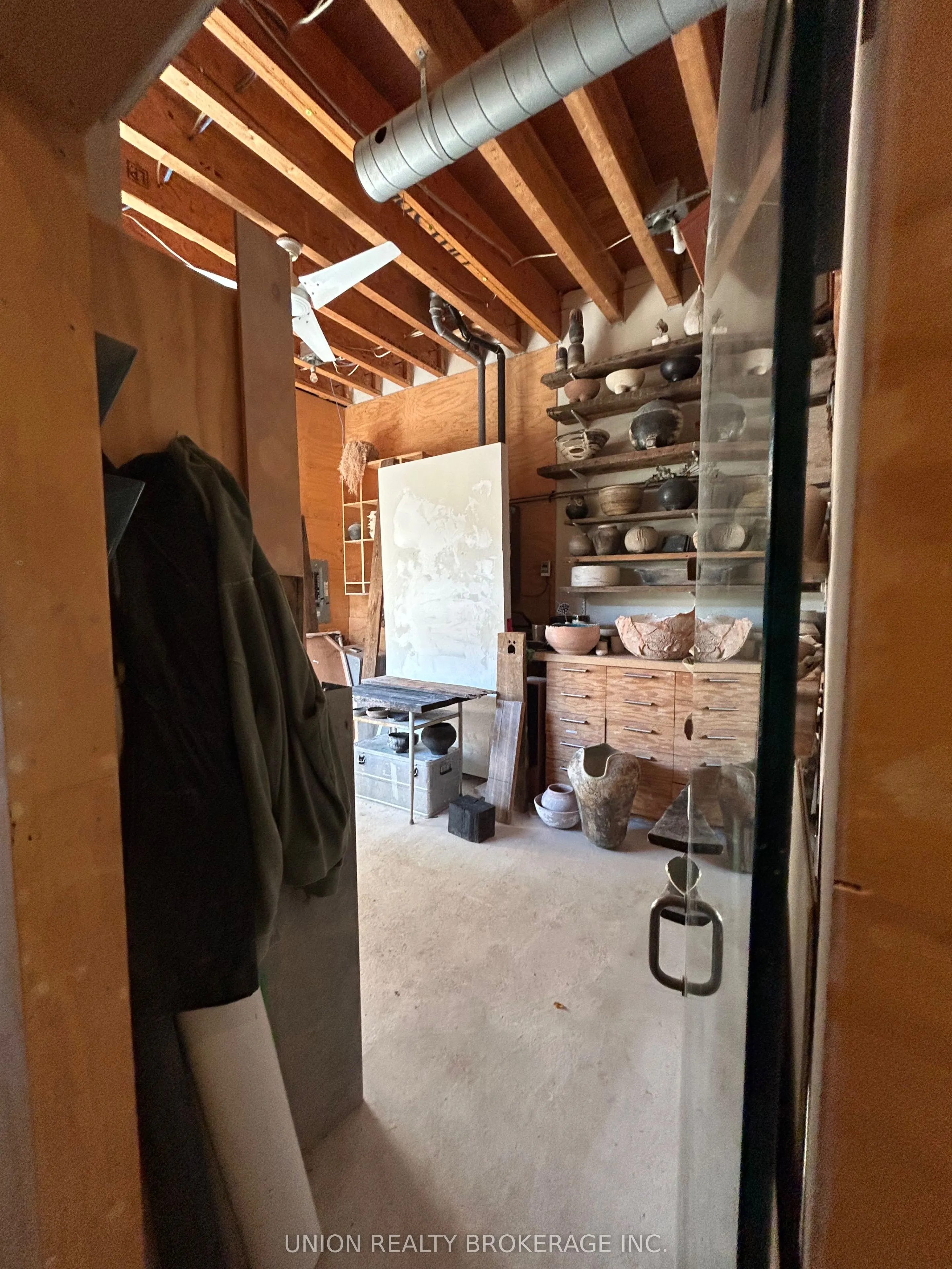 303 Coxwell Avenue, #rear workspace