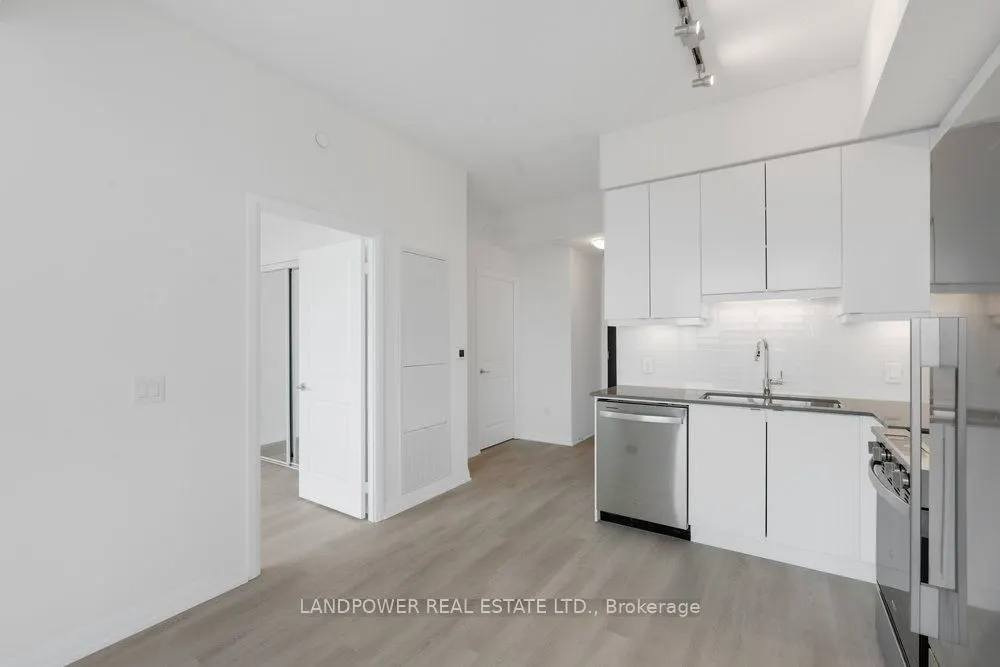 3270 Sheppard Avenue E, #1130