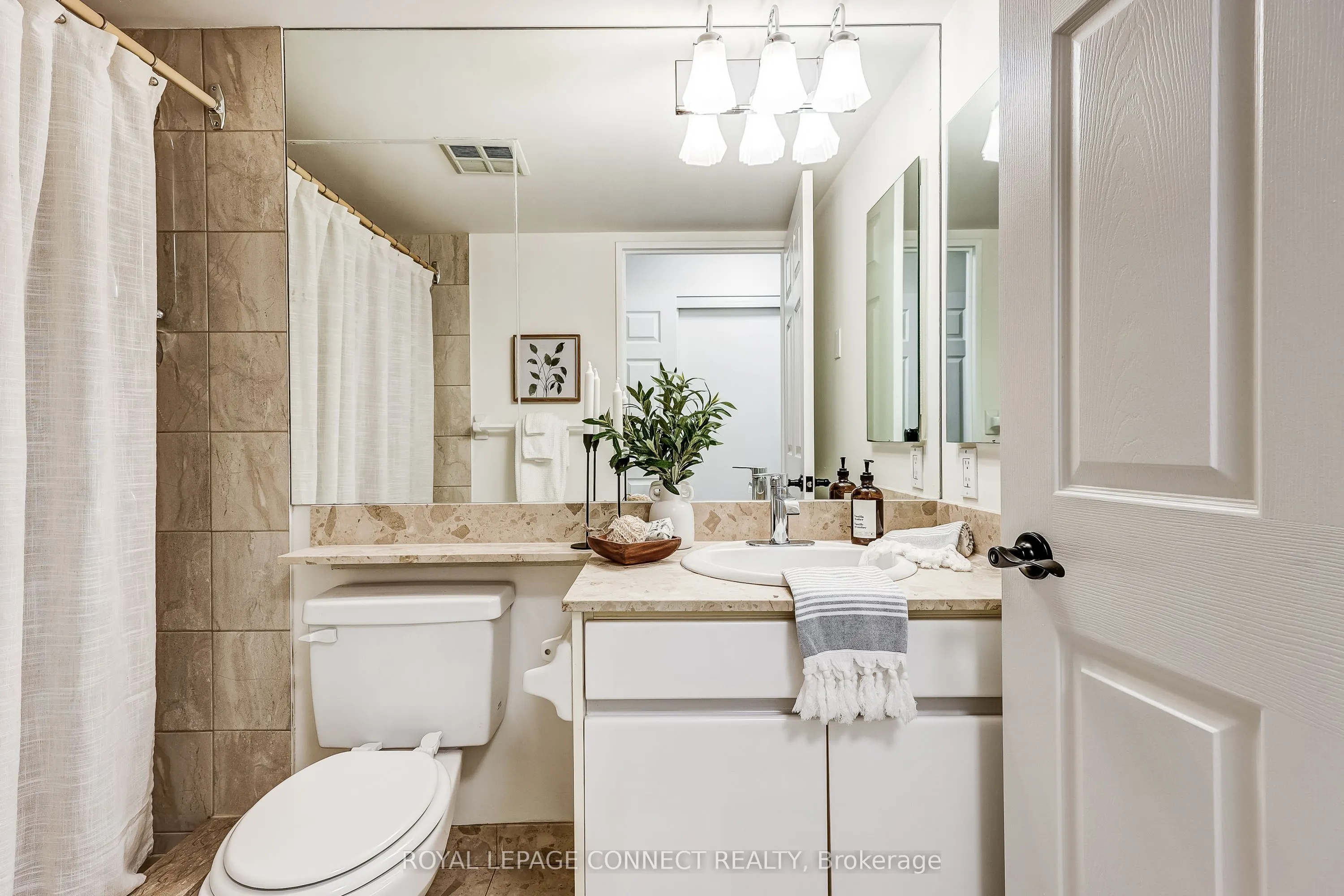 10 Guildwood Parkway, #532