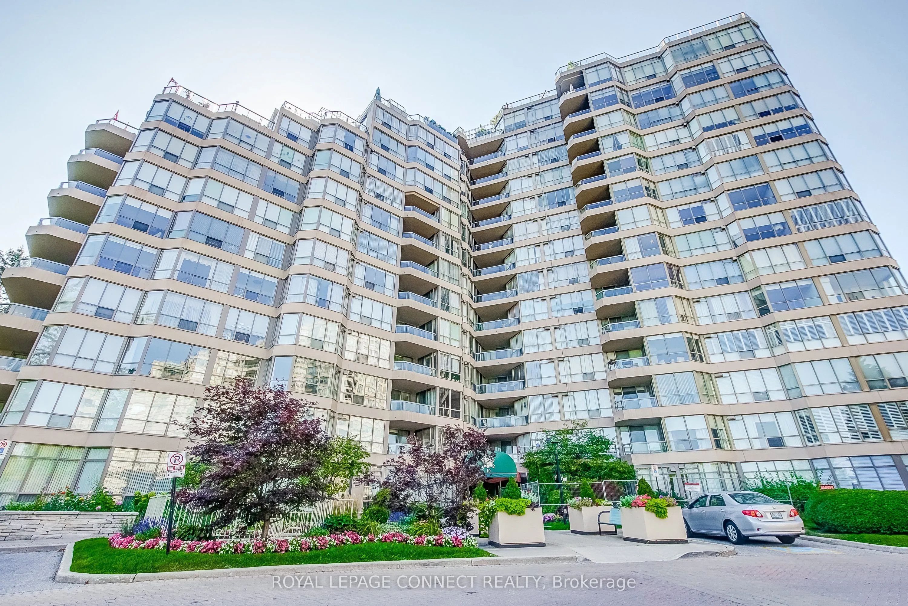 10 Guildwood Parkway, #532