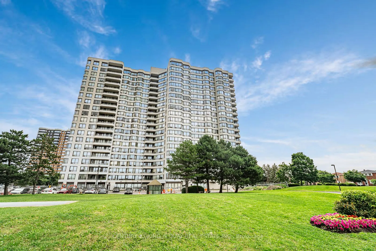 350 Alton Towers Circle, #401