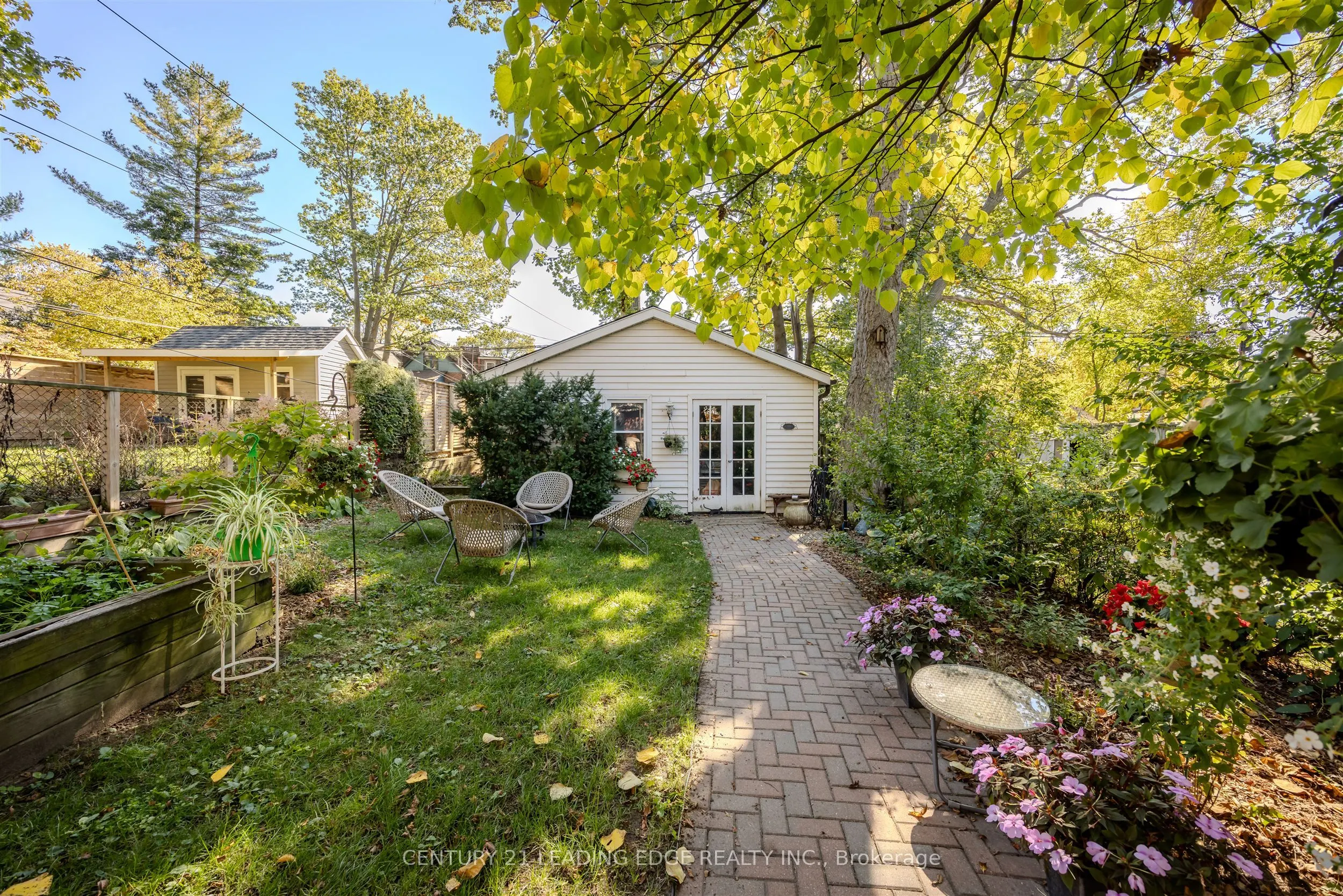 9 Balmy Avenue