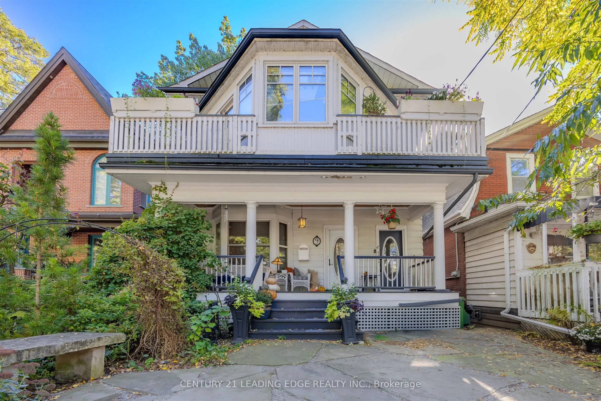 9 Balmy Avenue