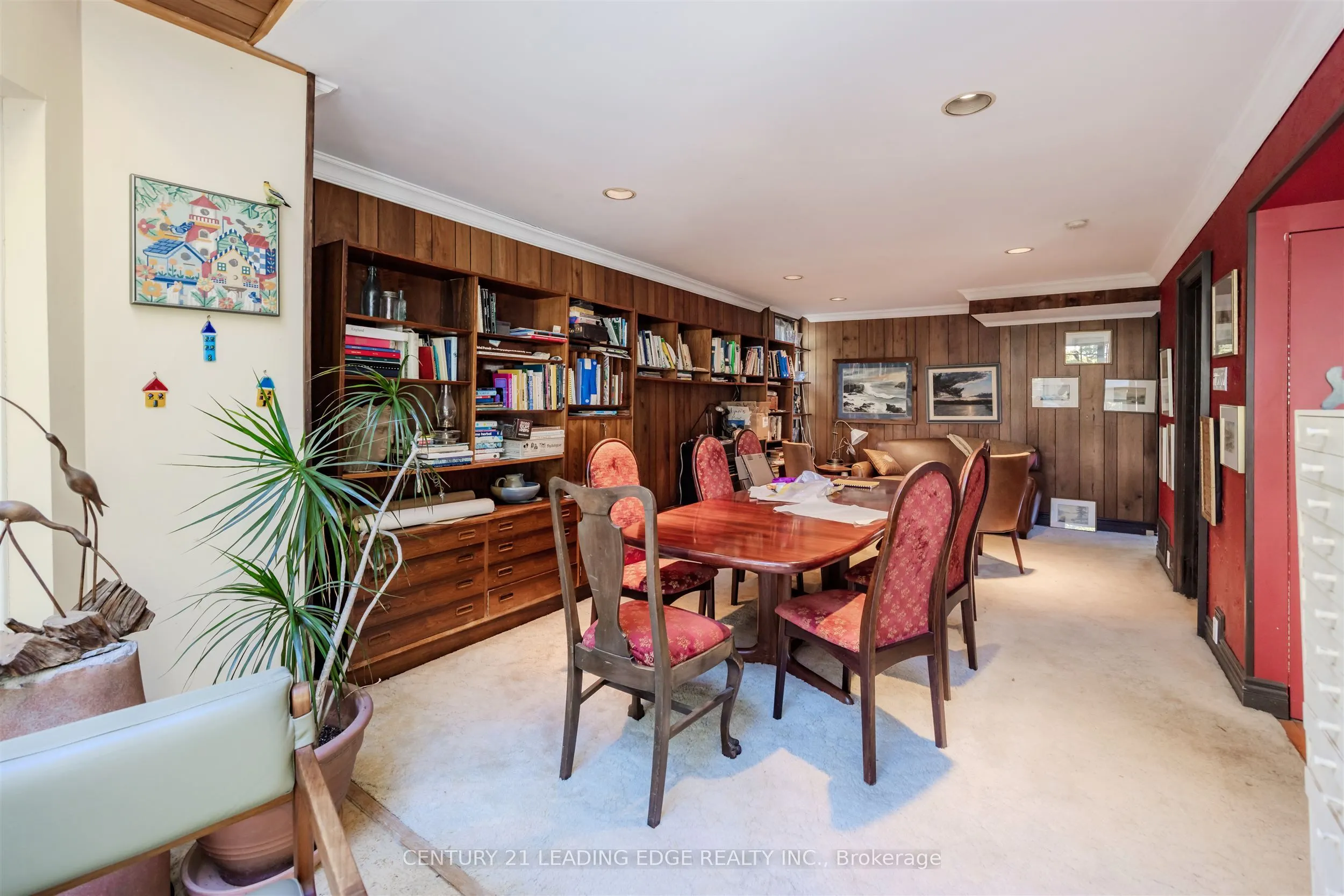 9 Balmy Avenue