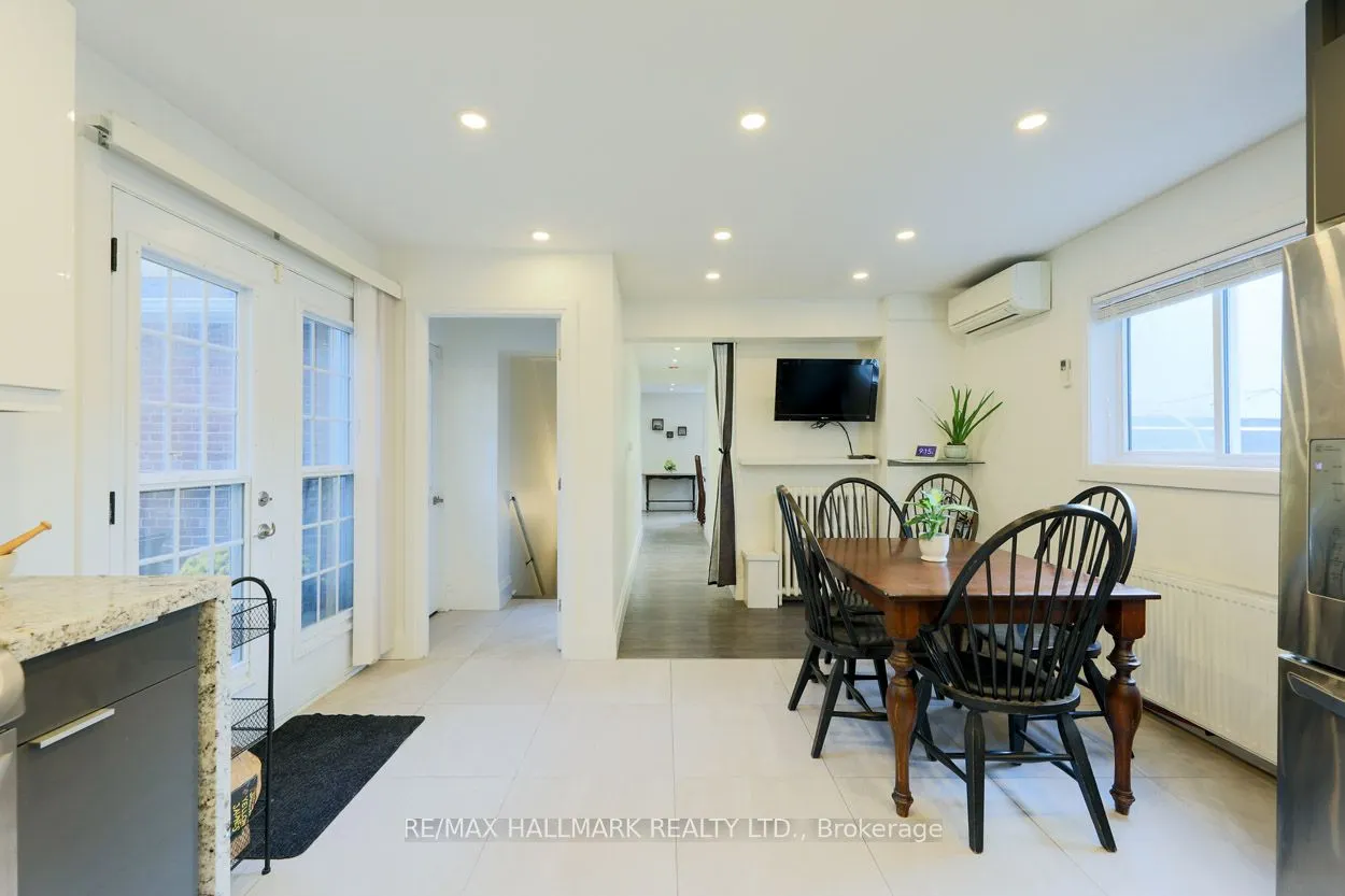 110 Lakeside Avenue