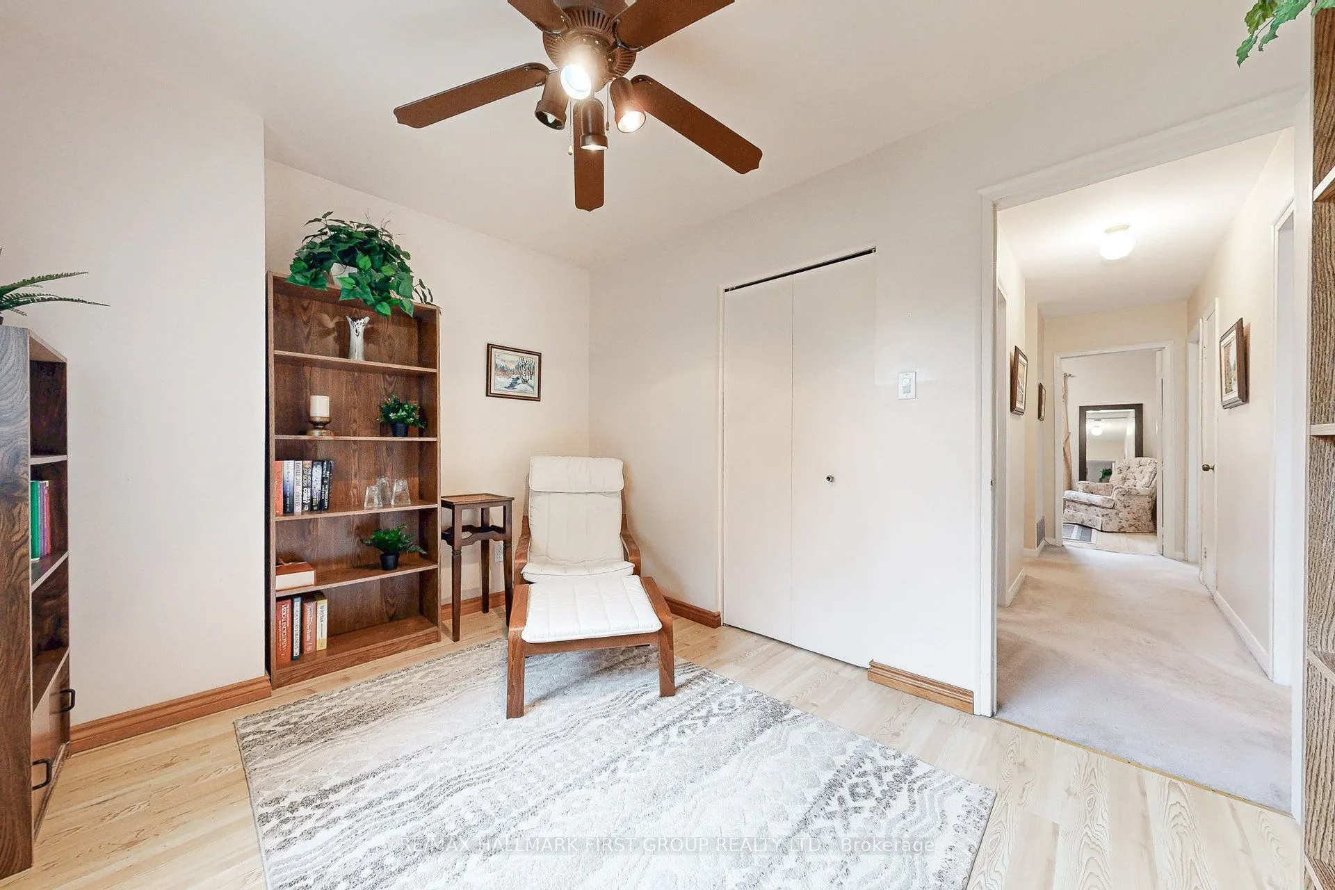 512 Creekview Circle