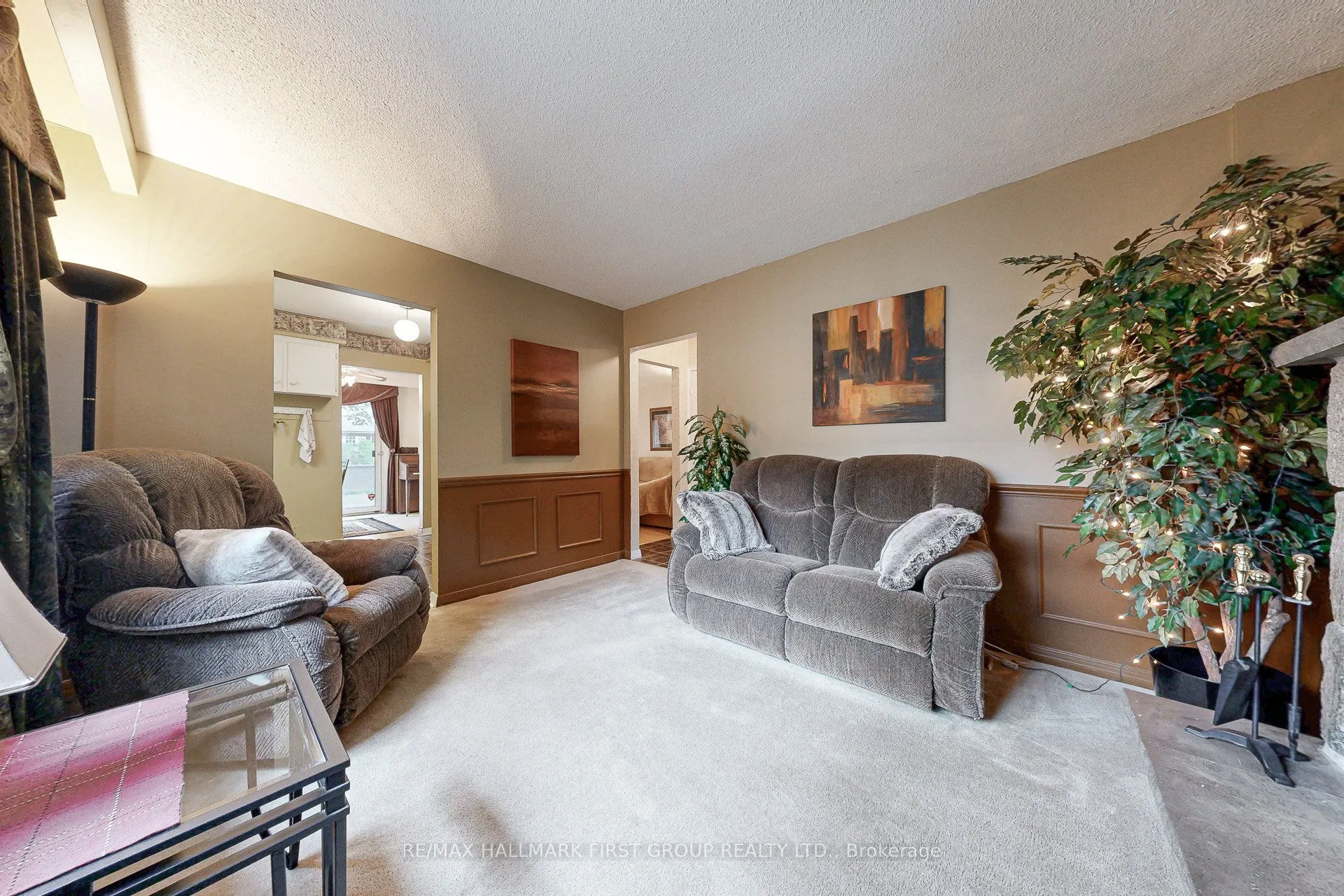 512 Creekview Circle