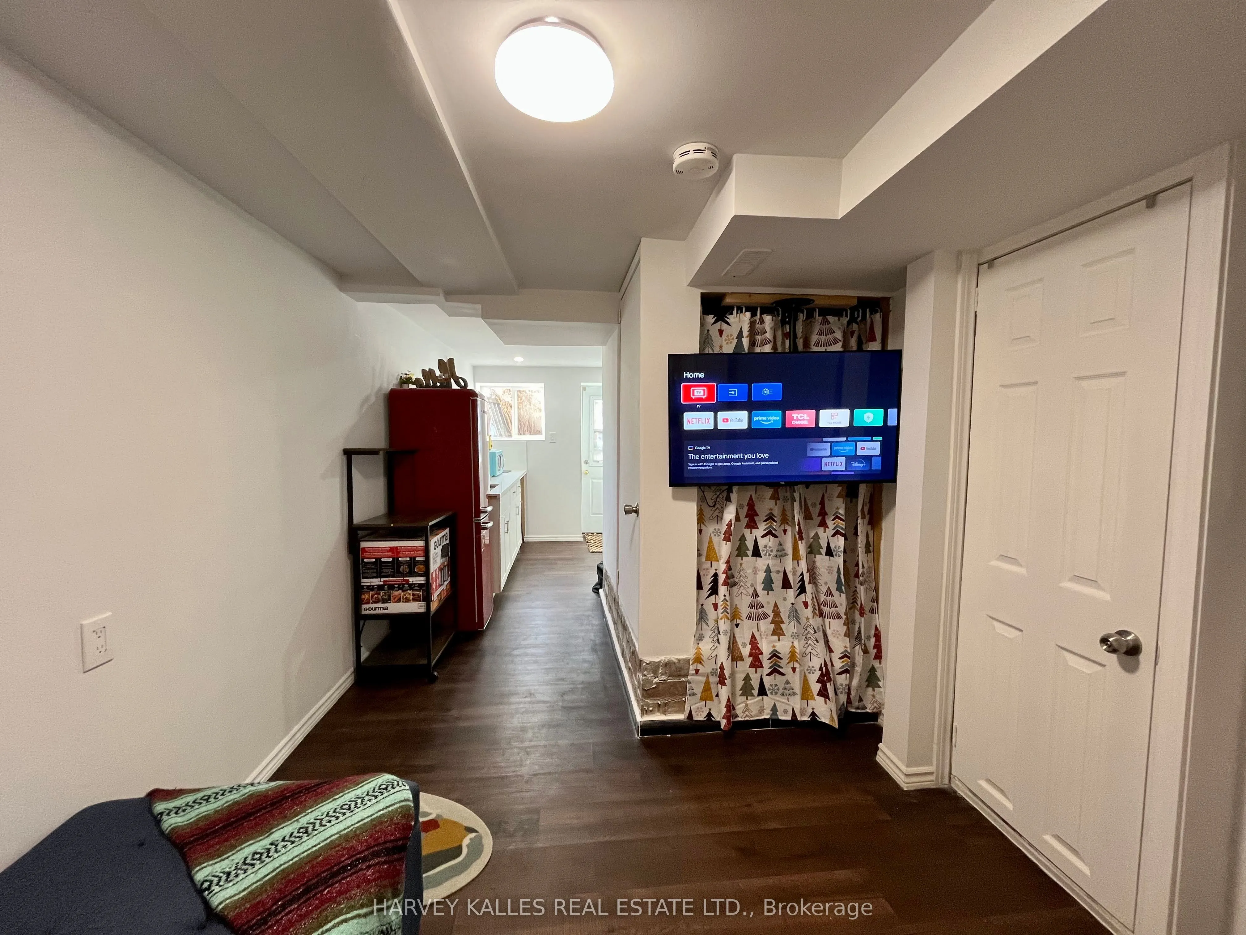 26 Leyton Avenue, #Lower