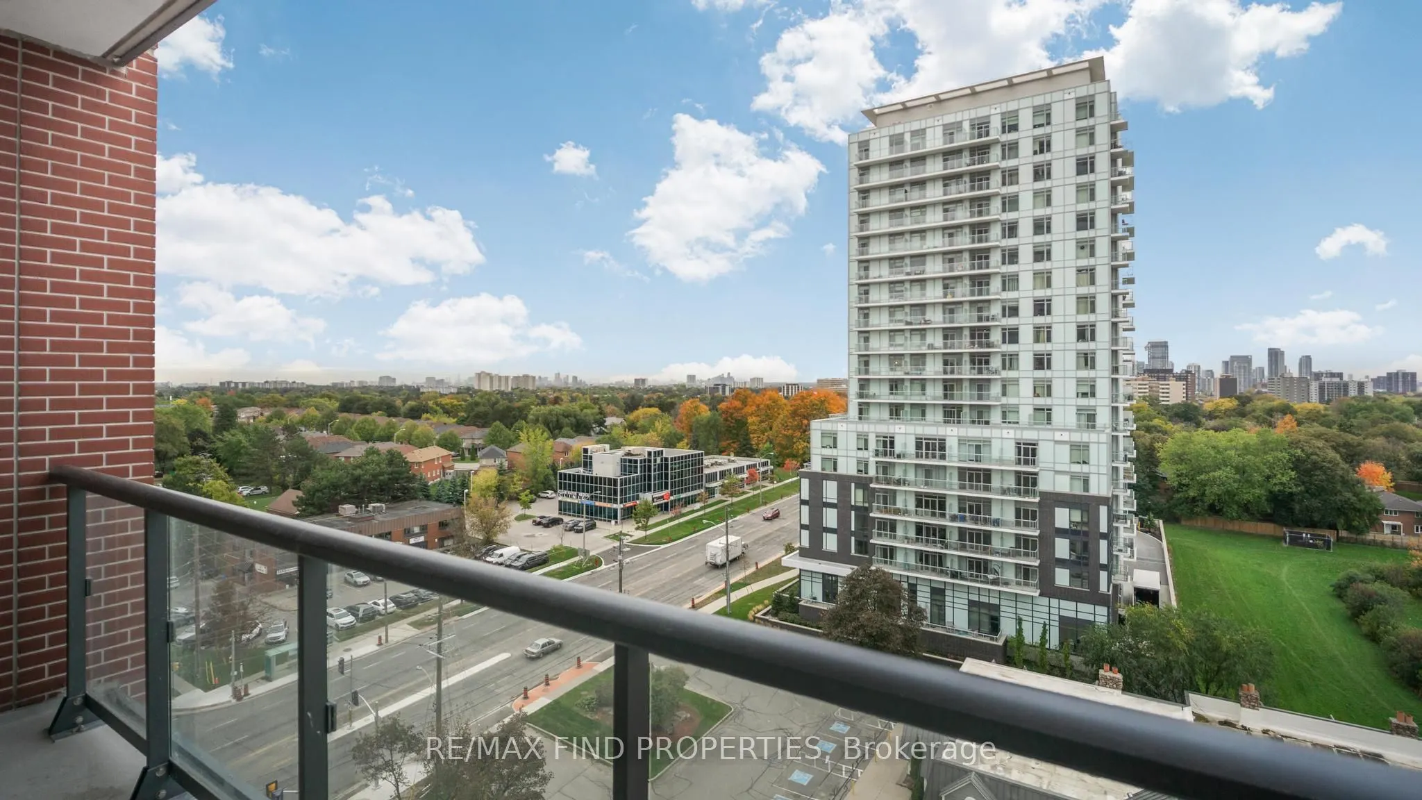 3260 Sheppard Avenue E, #1002