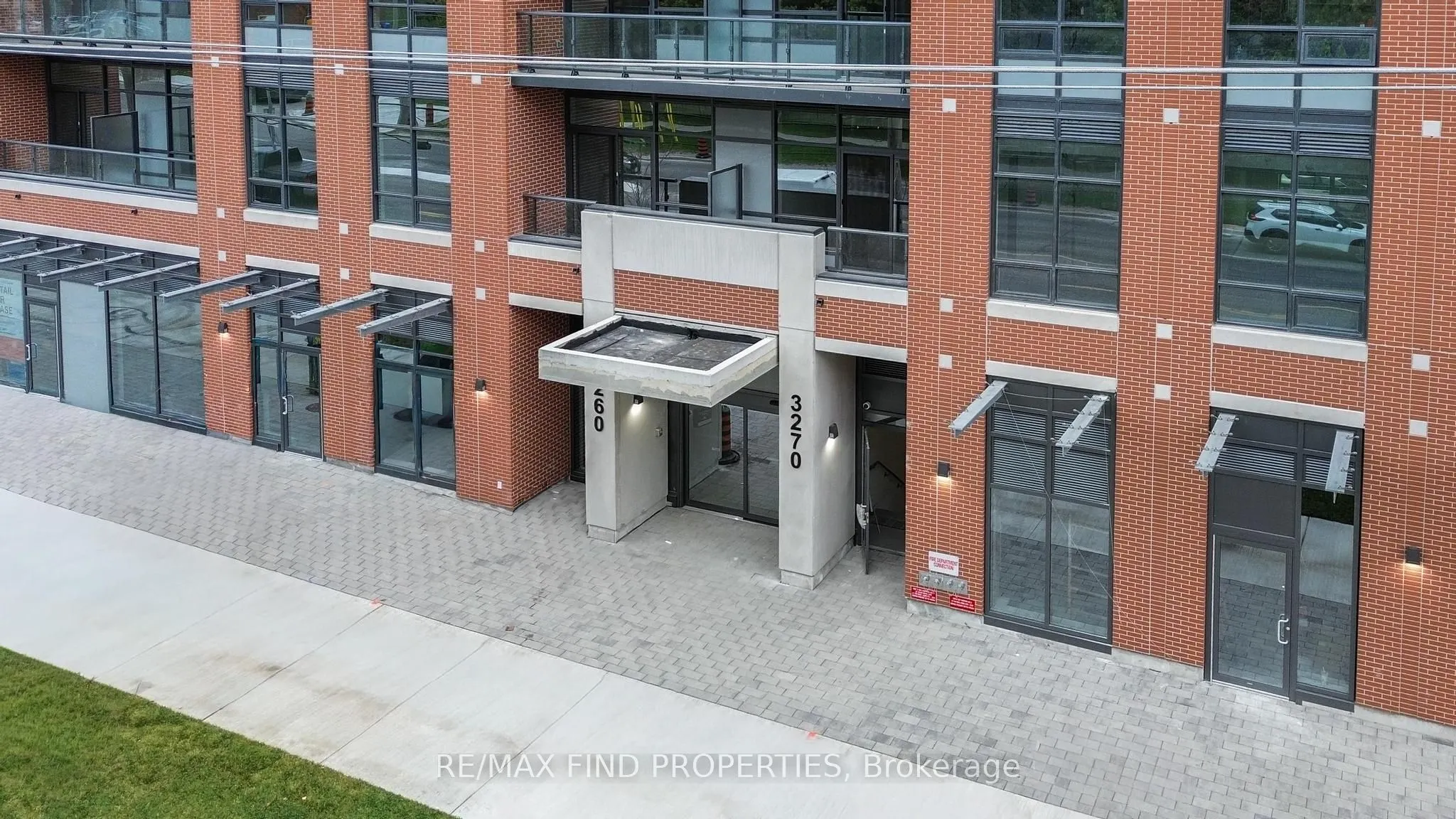 3260 Sheppard Avenue E, #1002