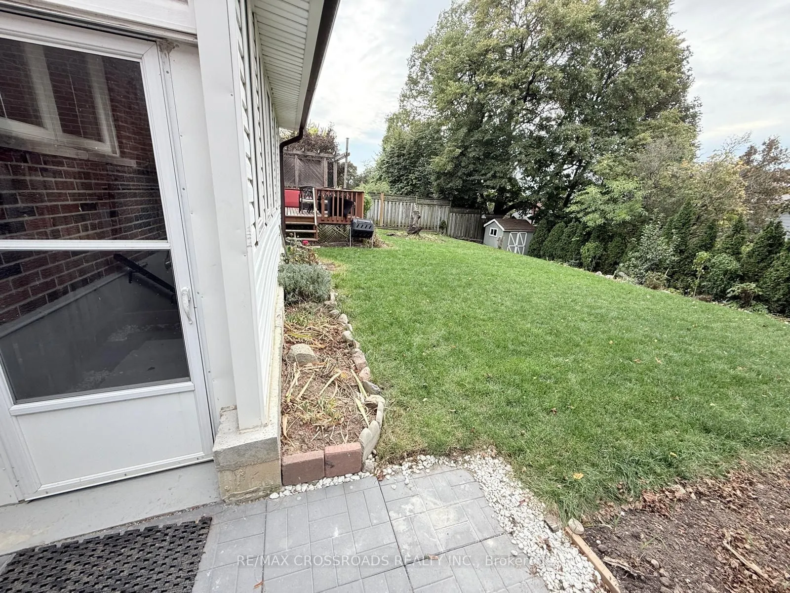 6 Logstone Crescent