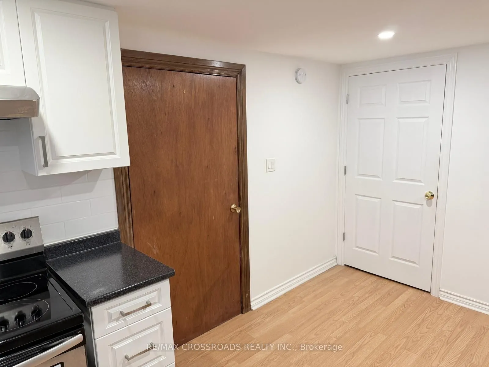 6 Logstone Crescent