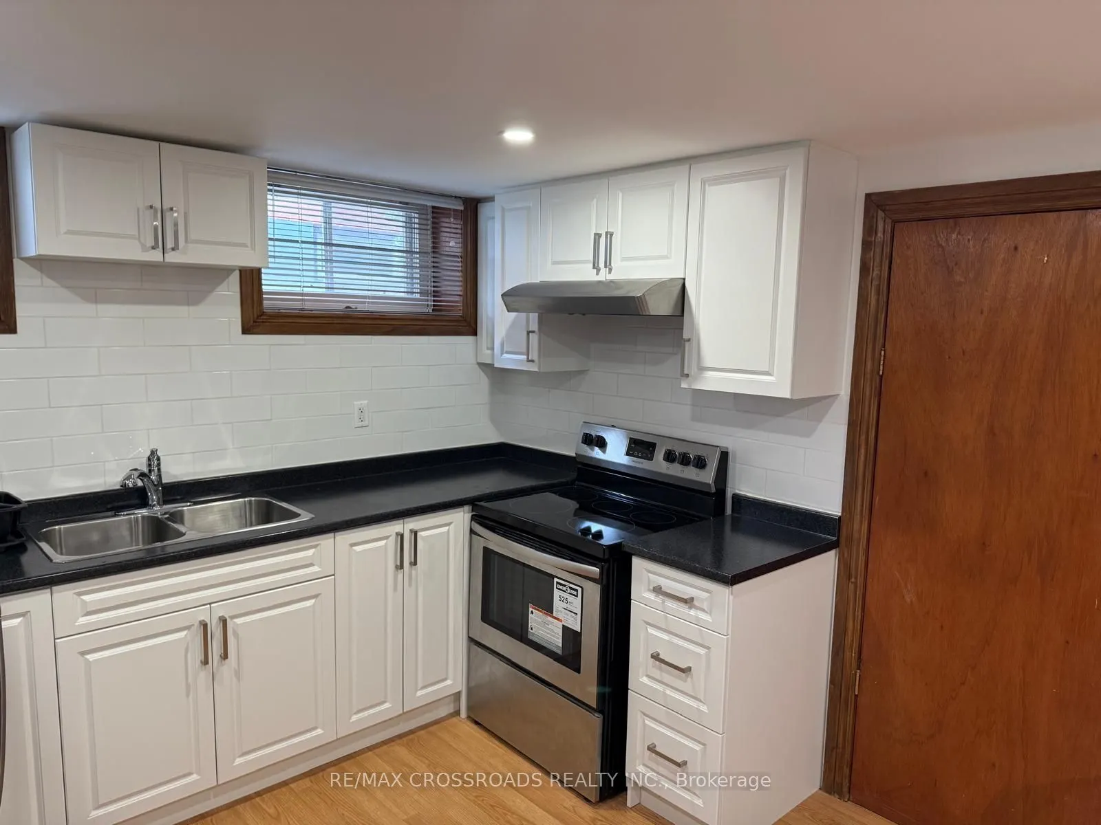 6 Logstone Crescent
