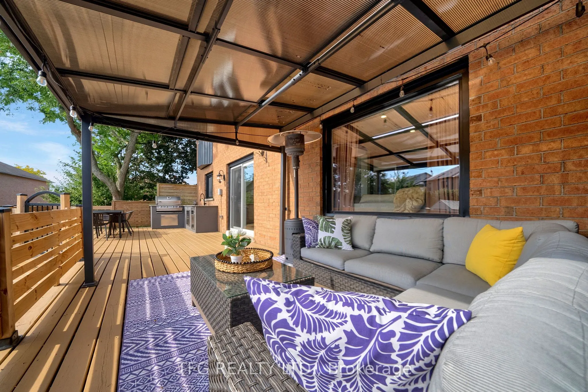 32 Falstaff Crescent