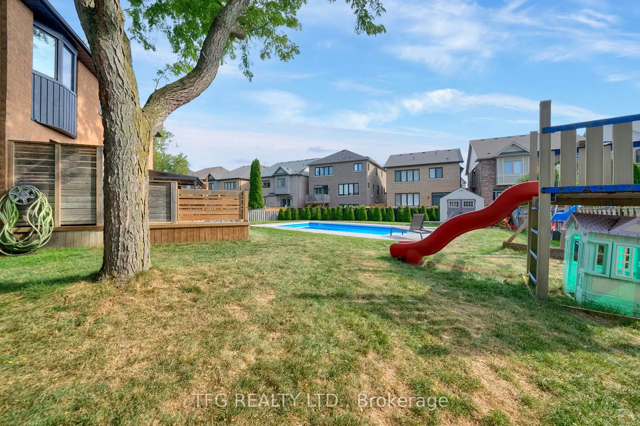 32 Falstaff Crescent