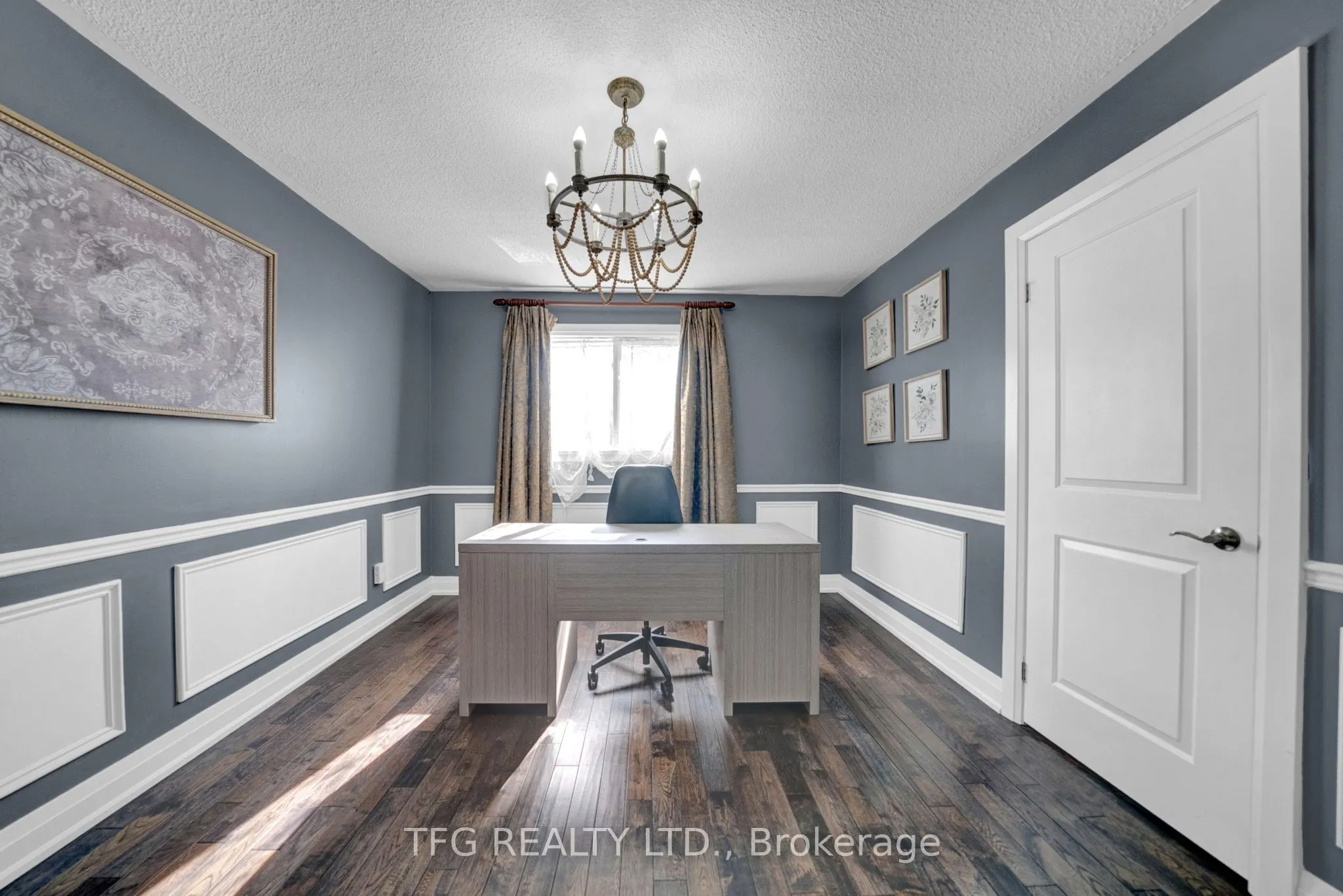32 Falstaff Crescent