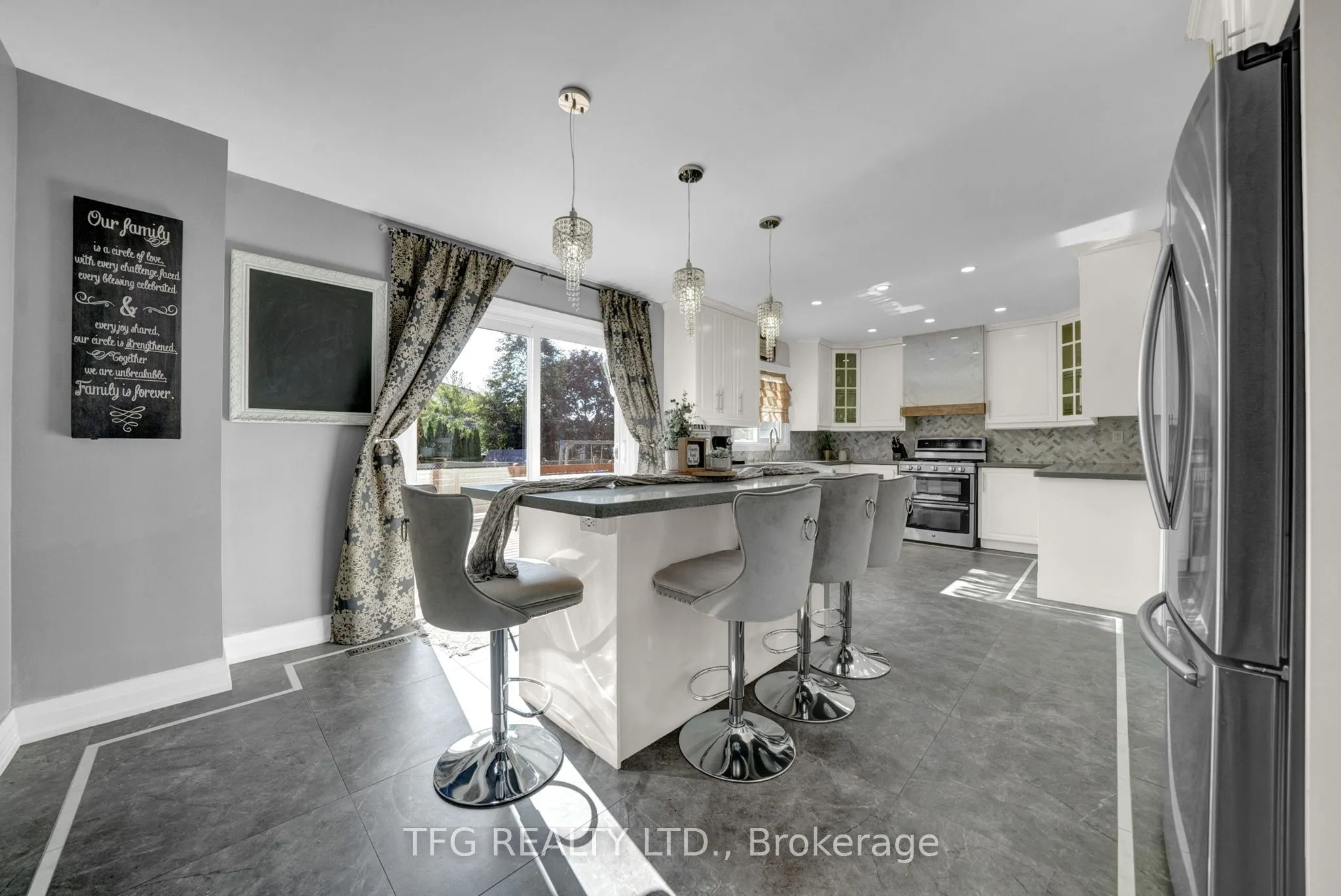 32 Falstaff Crescent