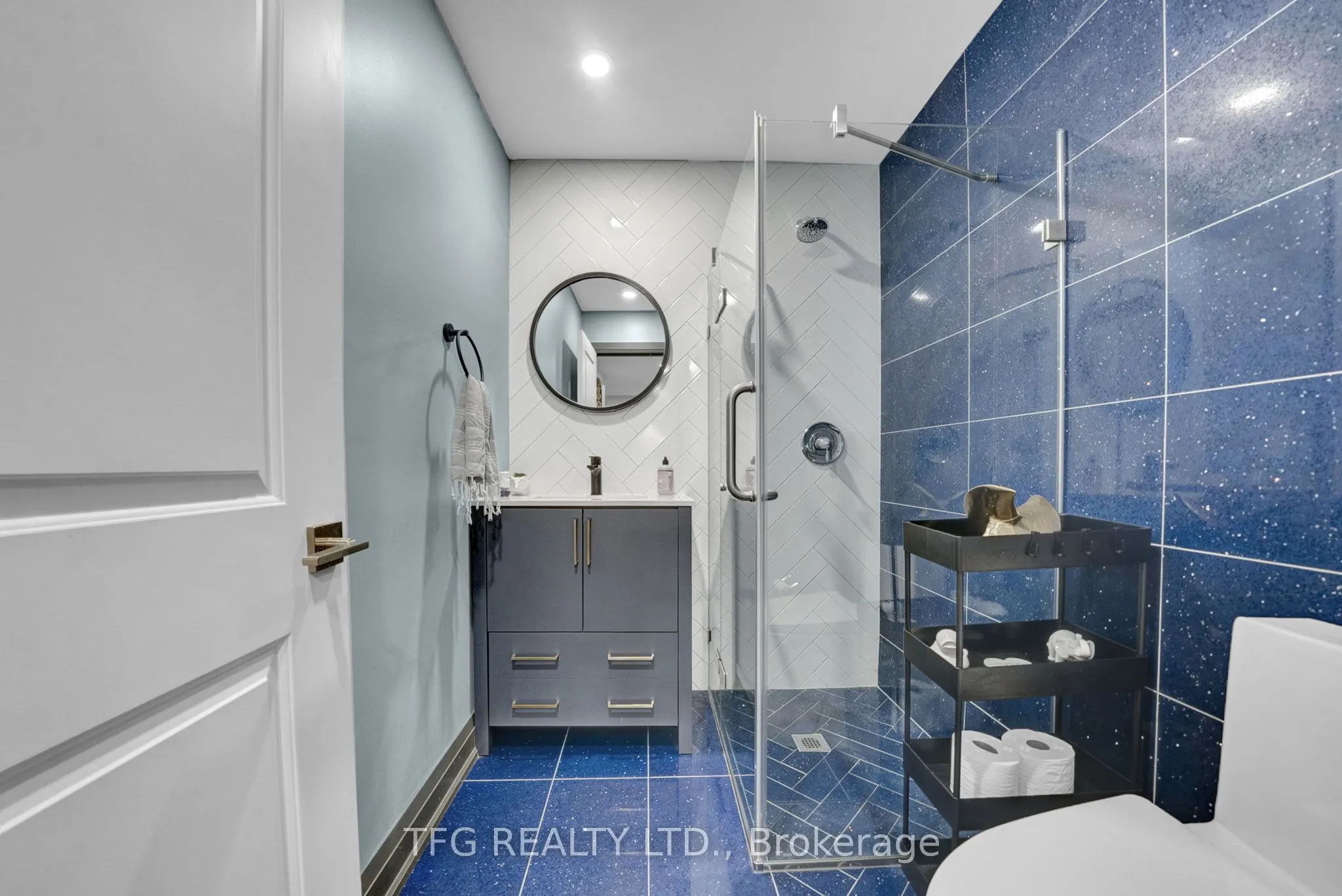 32 Falstaff Crescent