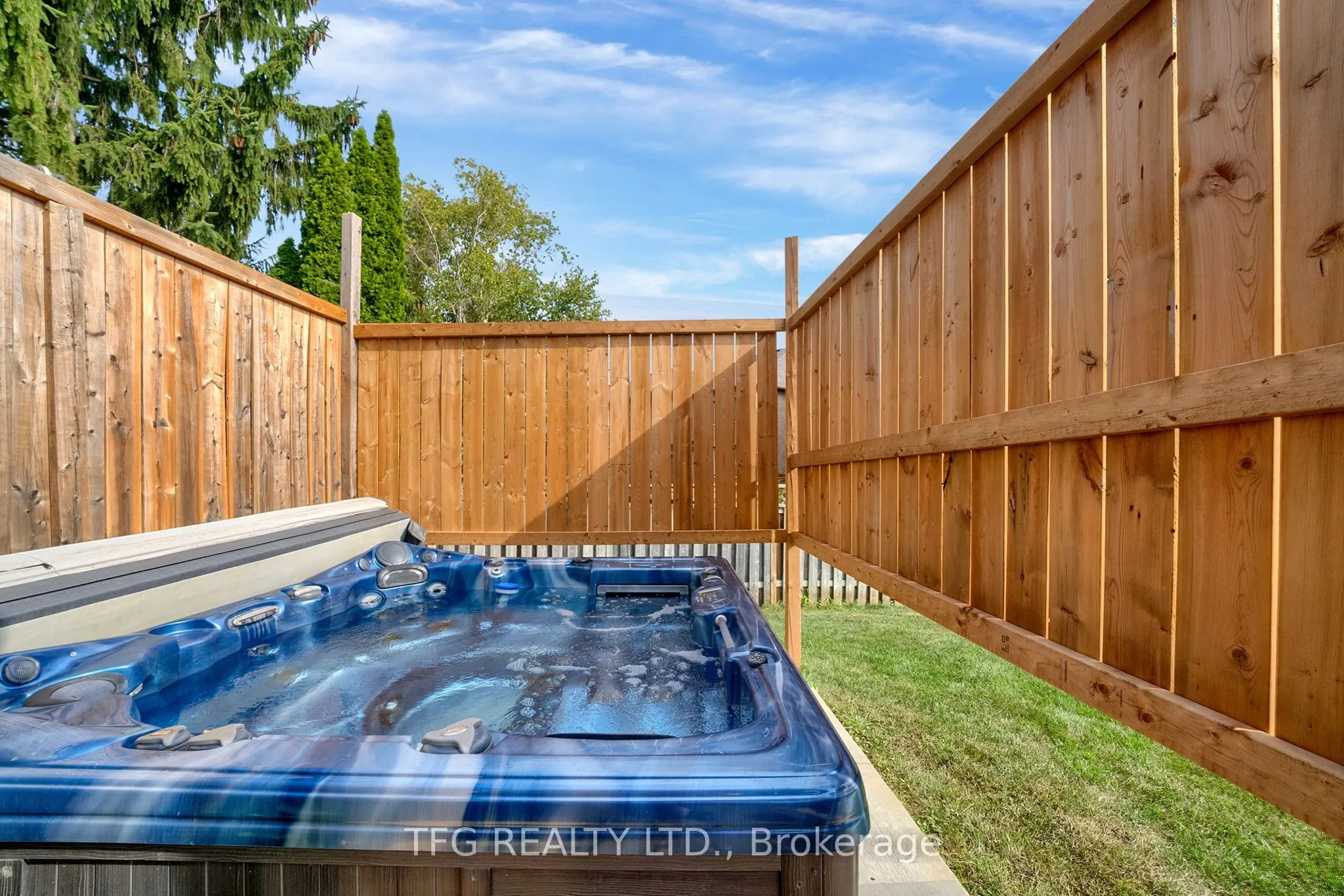 32 Falstaff Crescent