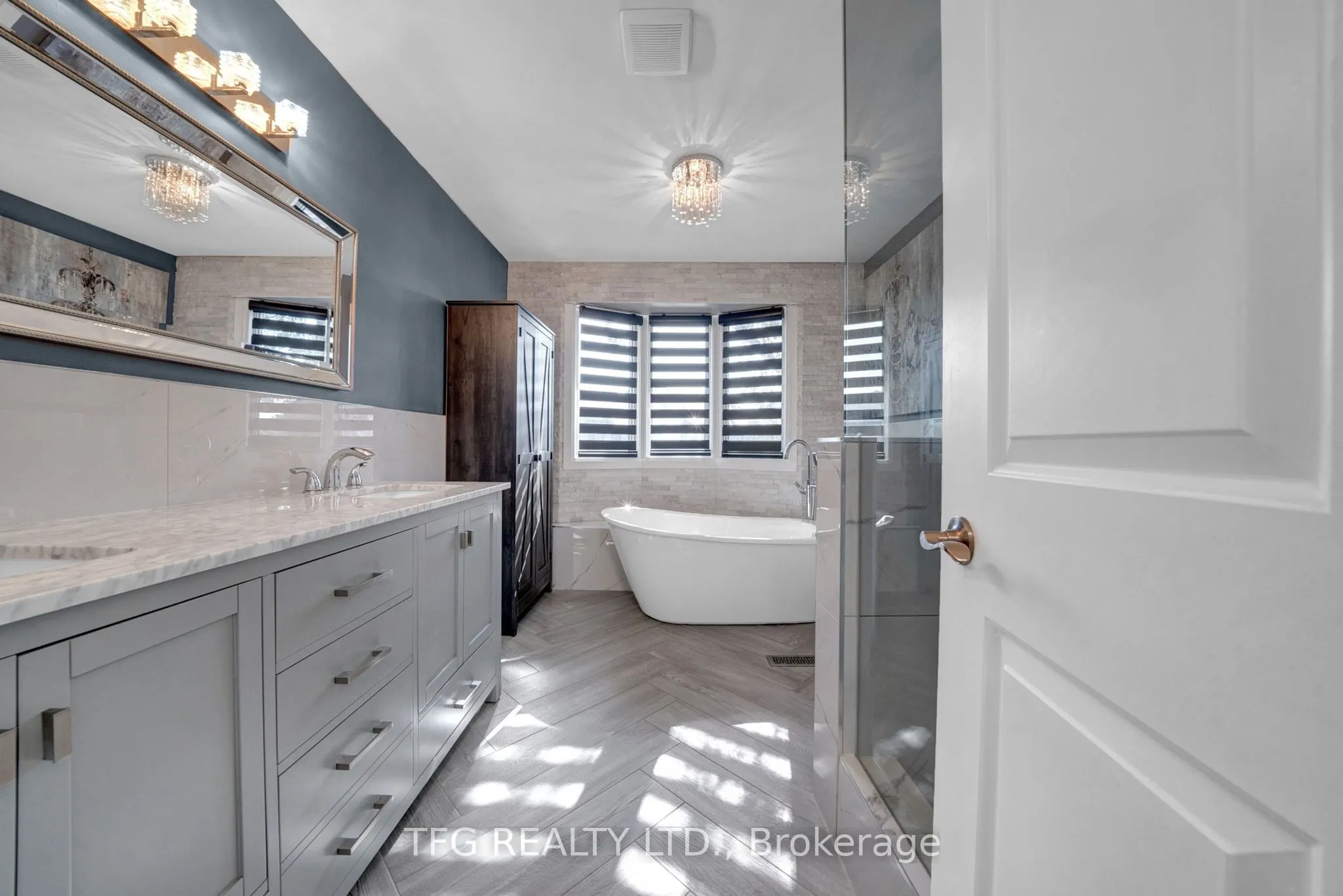 32 Falstaff Crescent