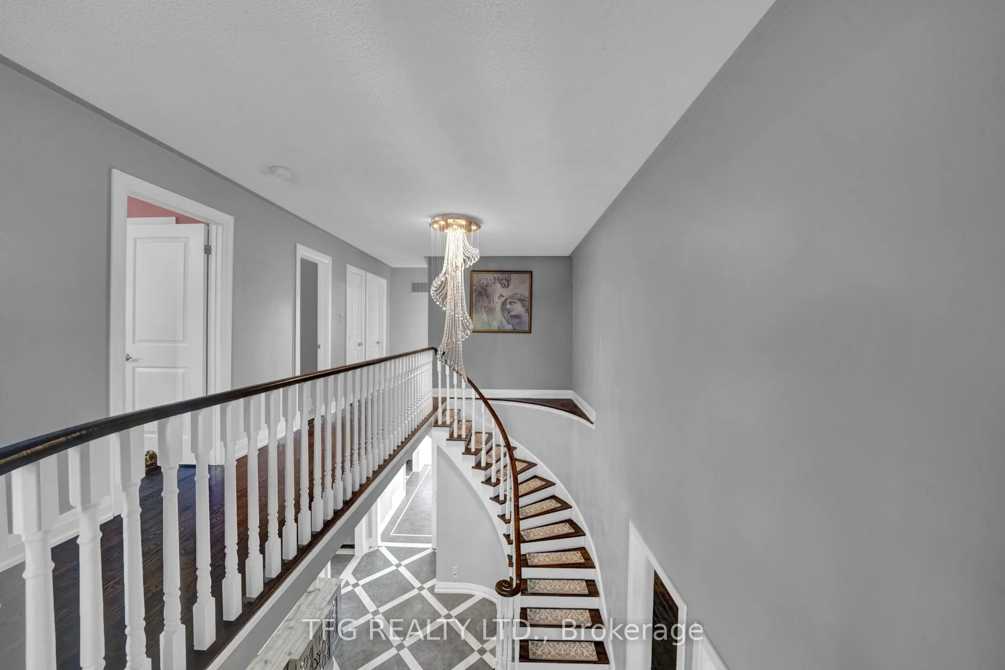 32 Falstaff Crescent