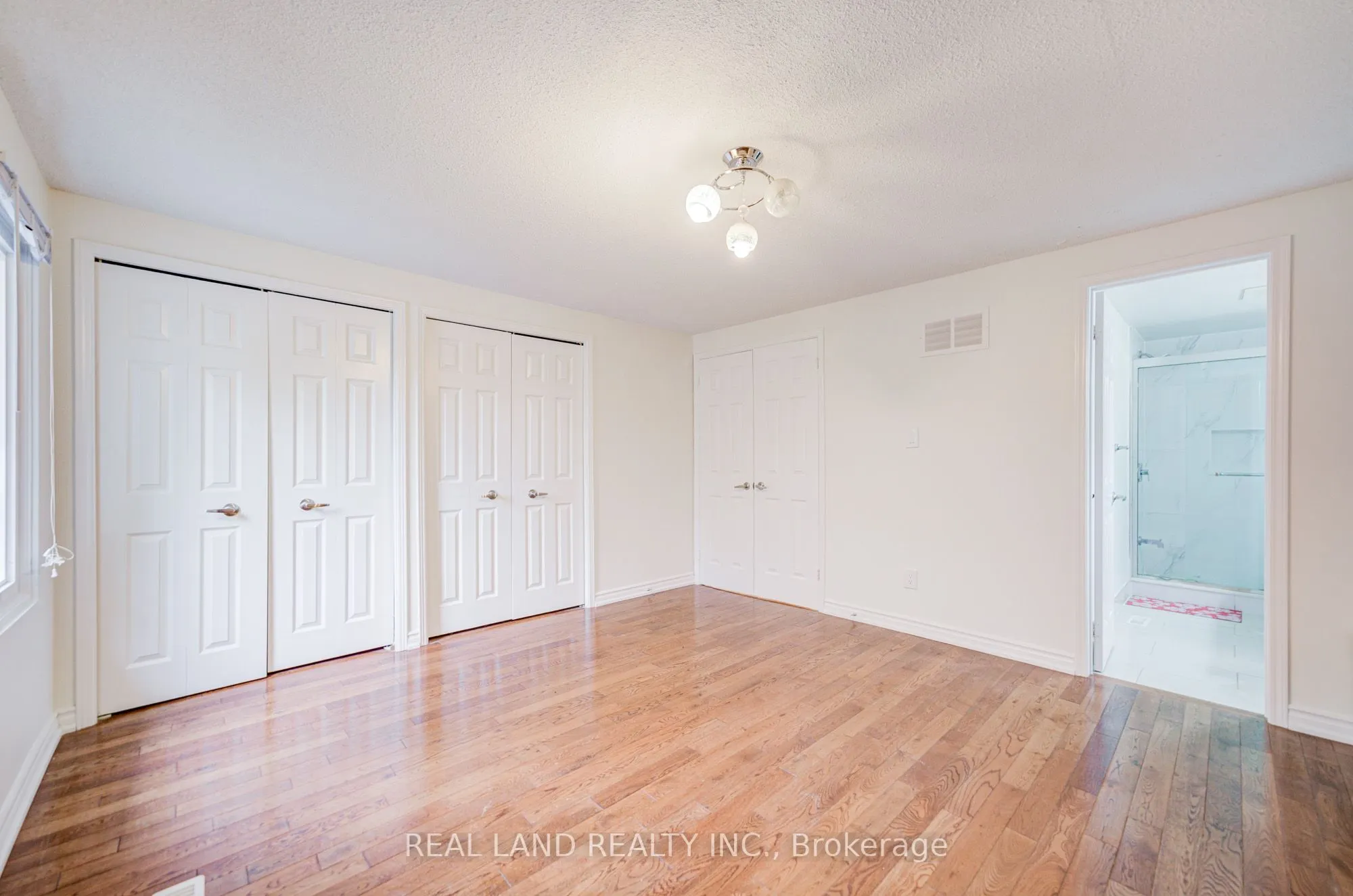 46 Wintermute Boulevard