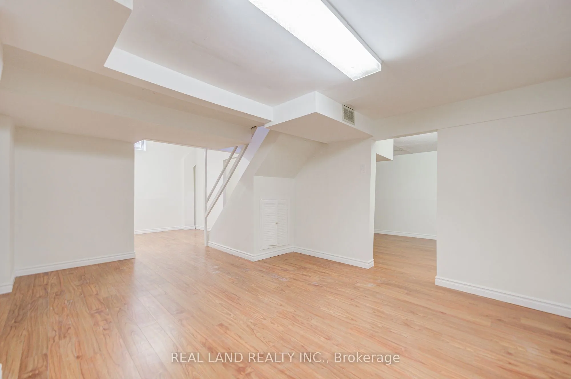 46 Wintermute Boulevard