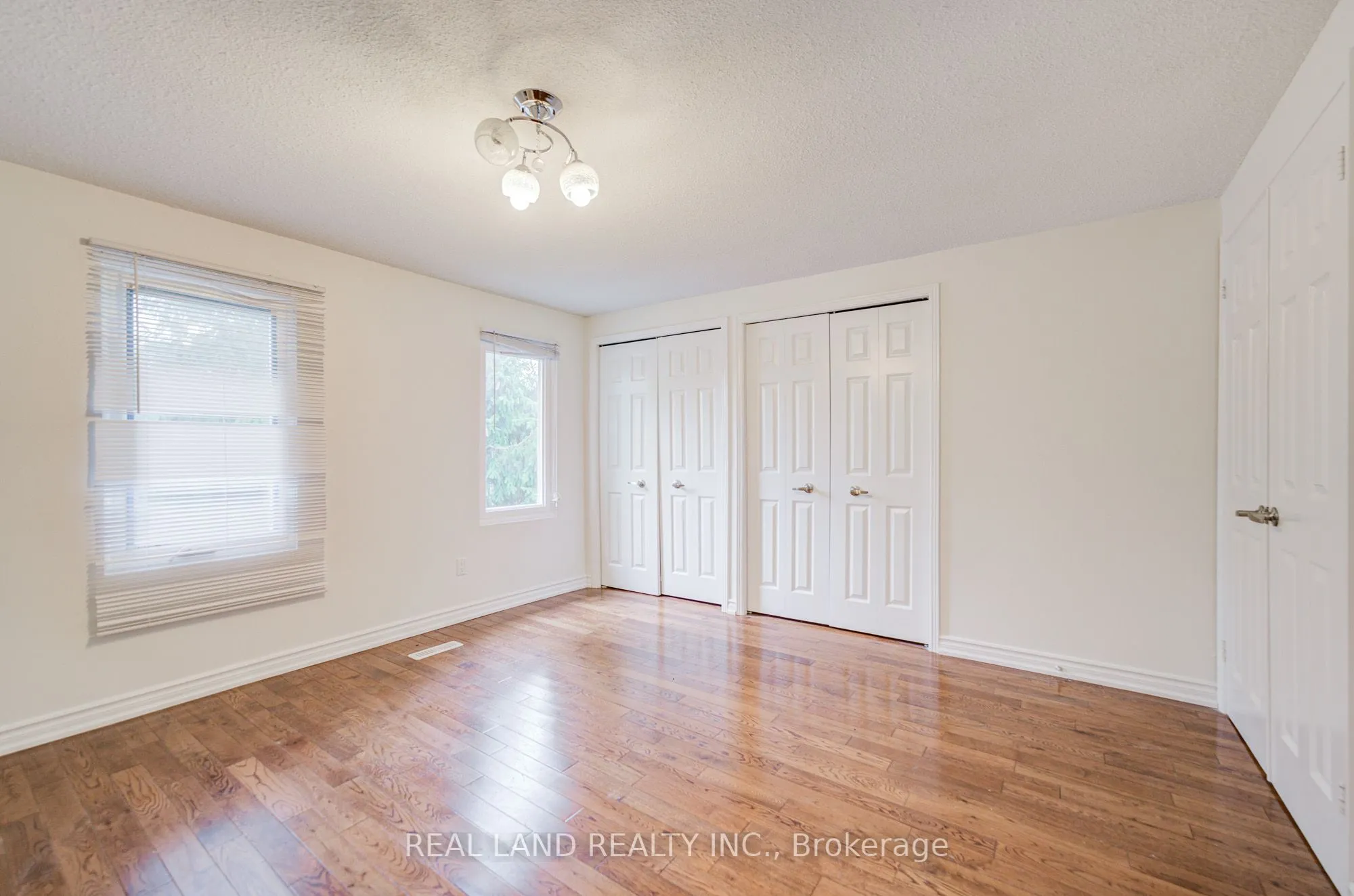 46 Wintermute Boulevard