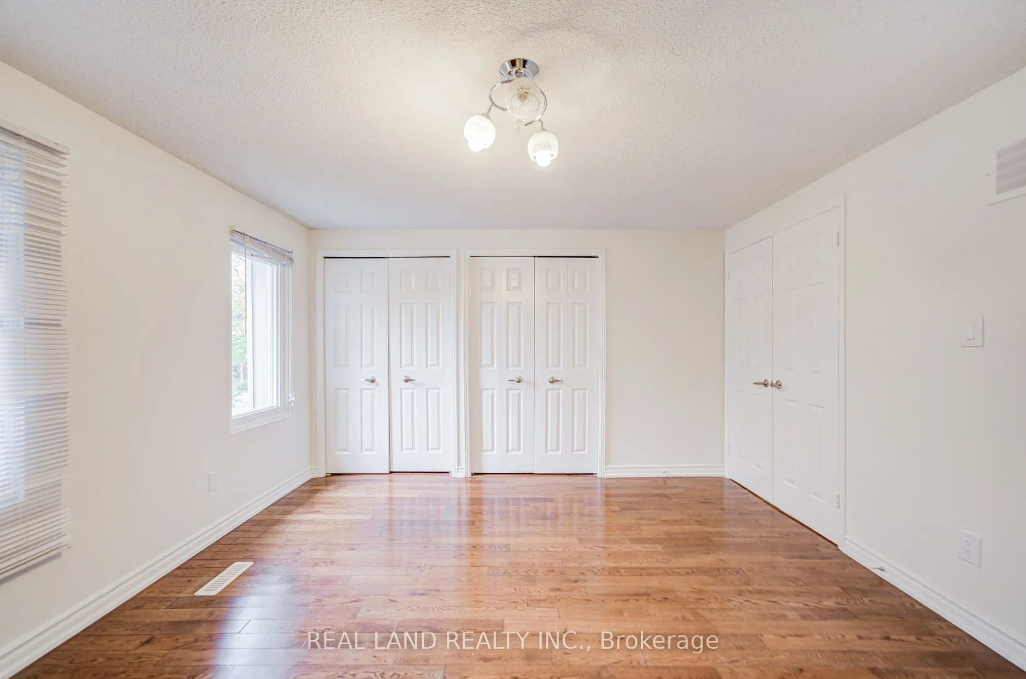 46 Wintermute Boulevard