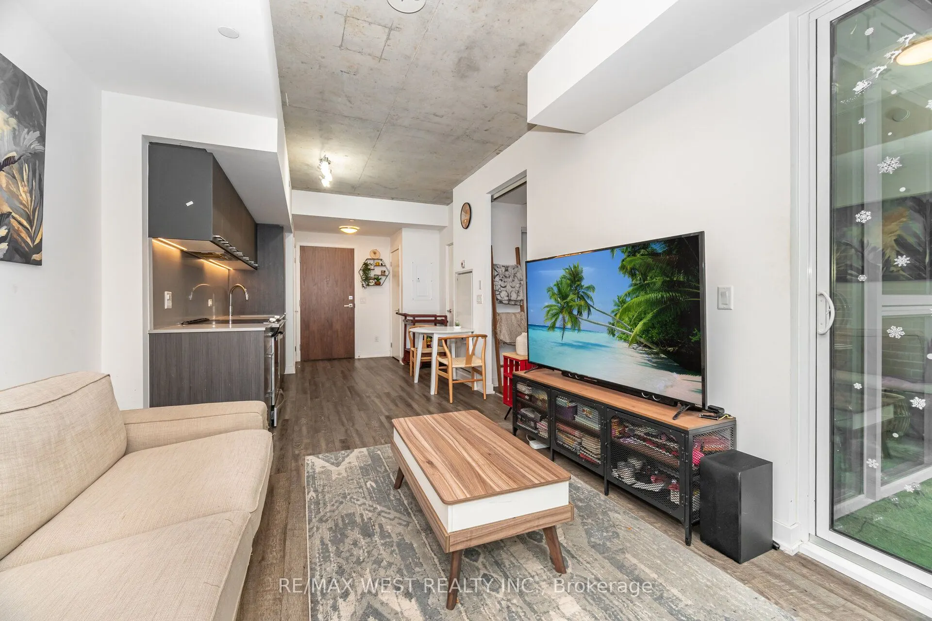 30 Baseball Place, #610