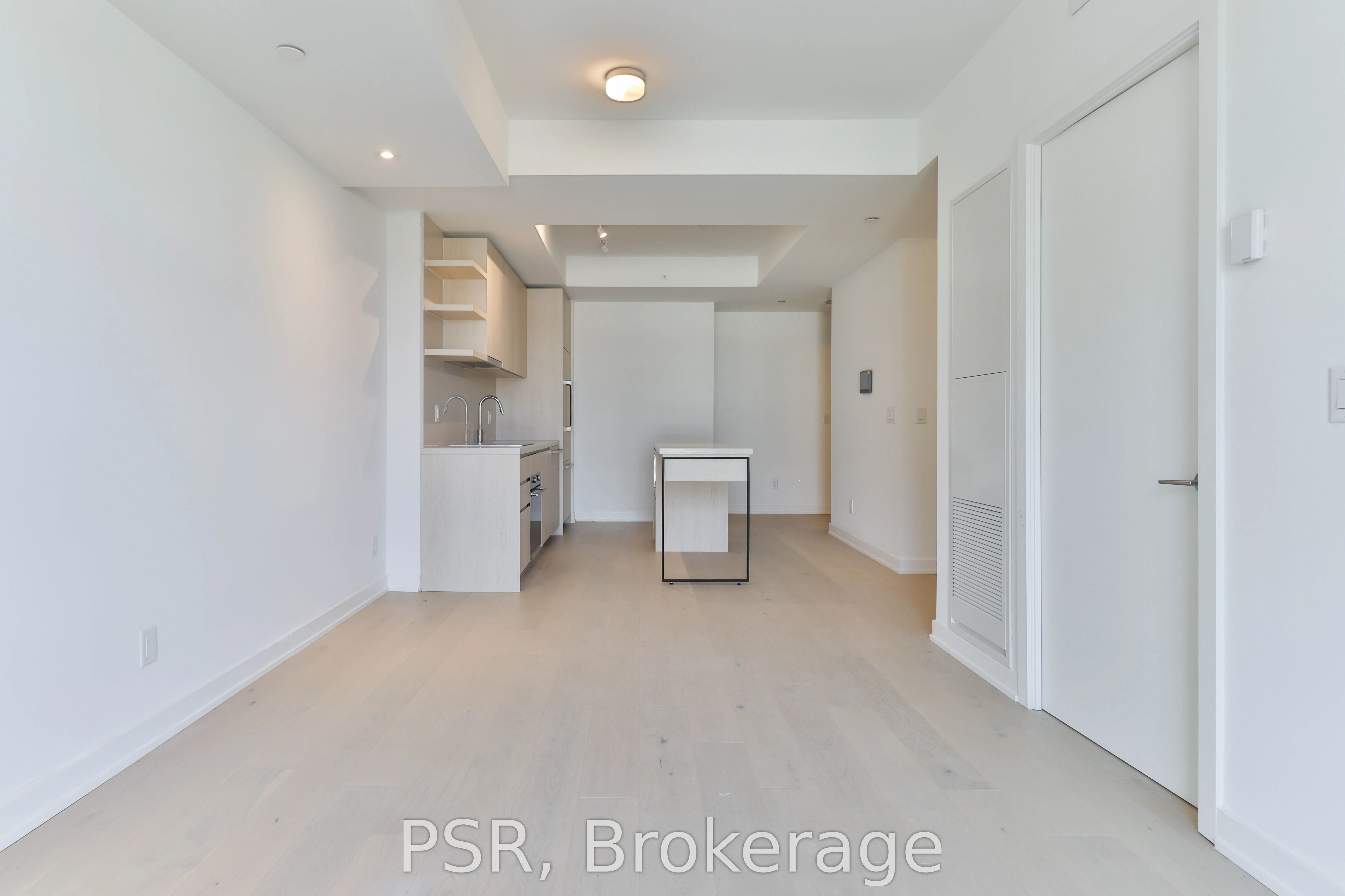 1161 Kingston Road, #406