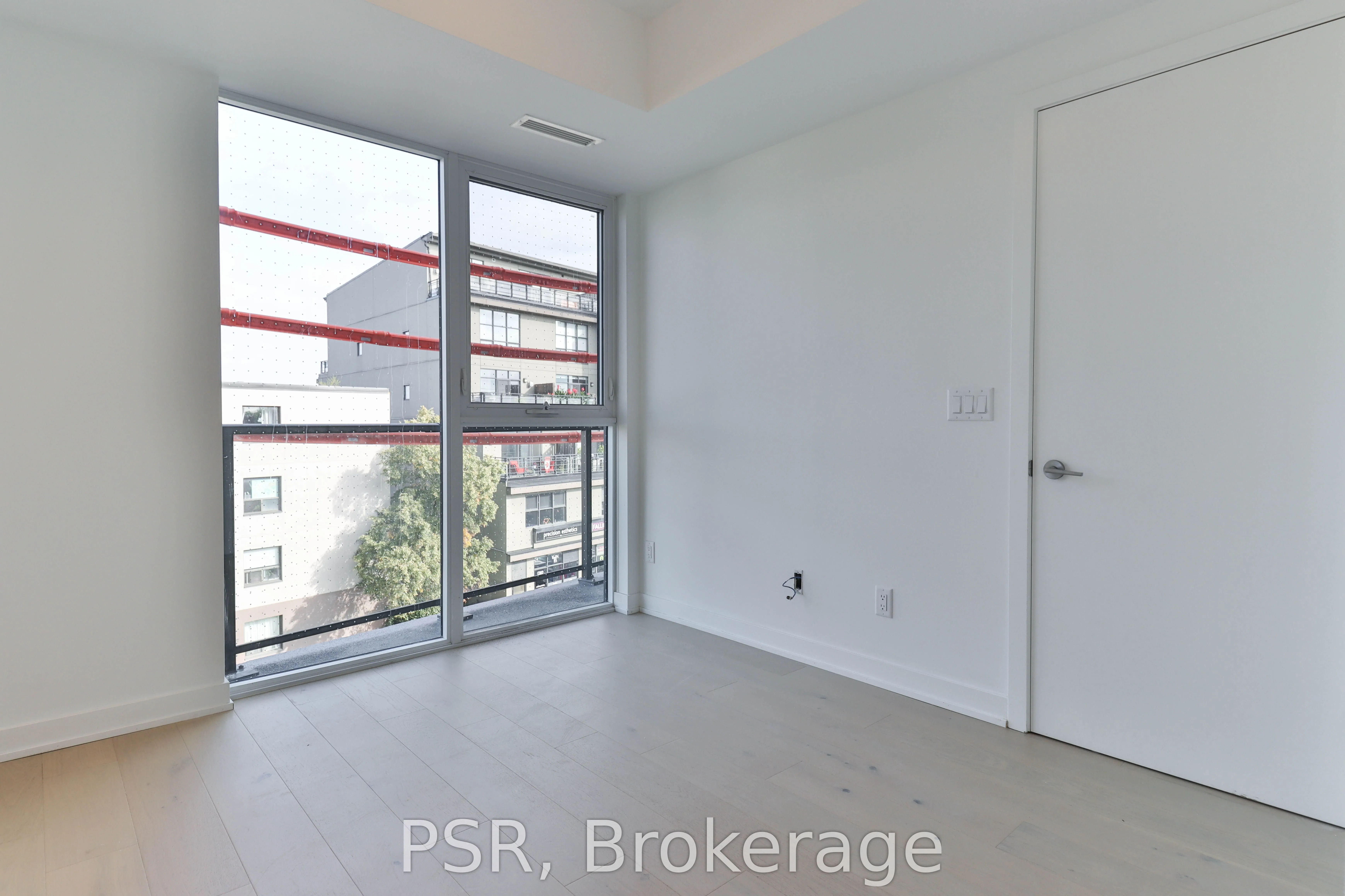 1161 Kingston Road, #406