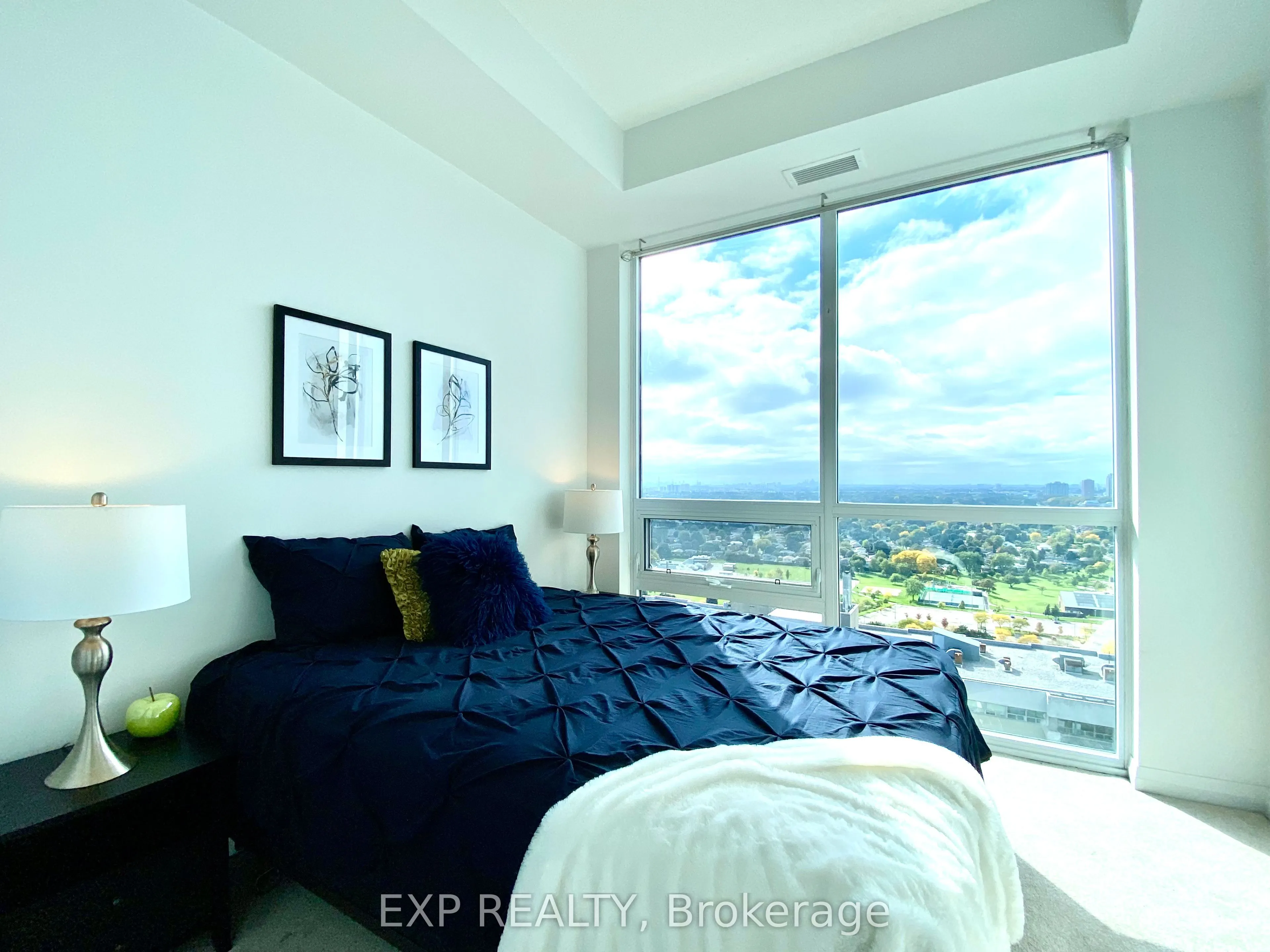 30 Meadowglen Place, #2703