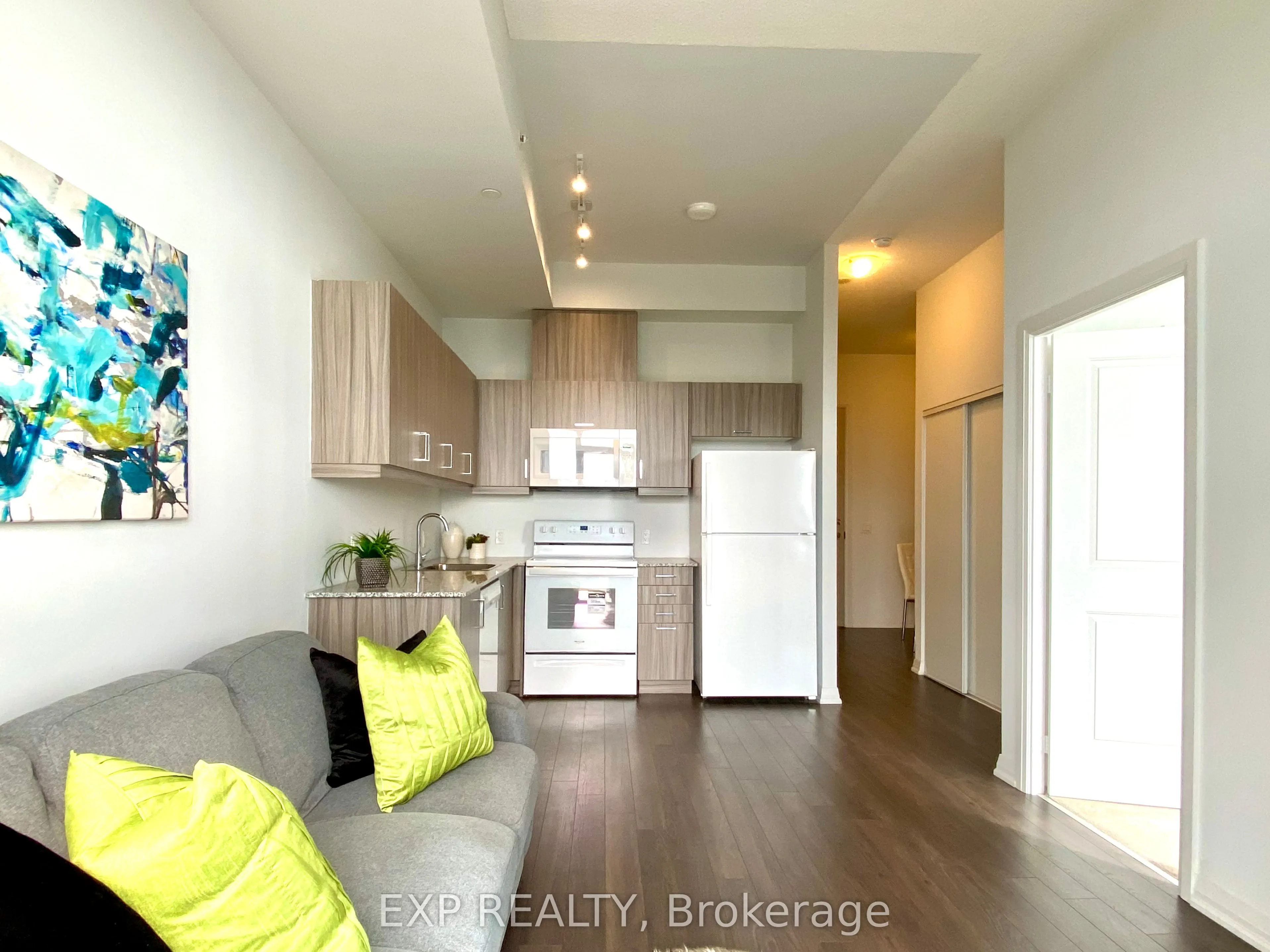 30 Meadowglen Place, #2703