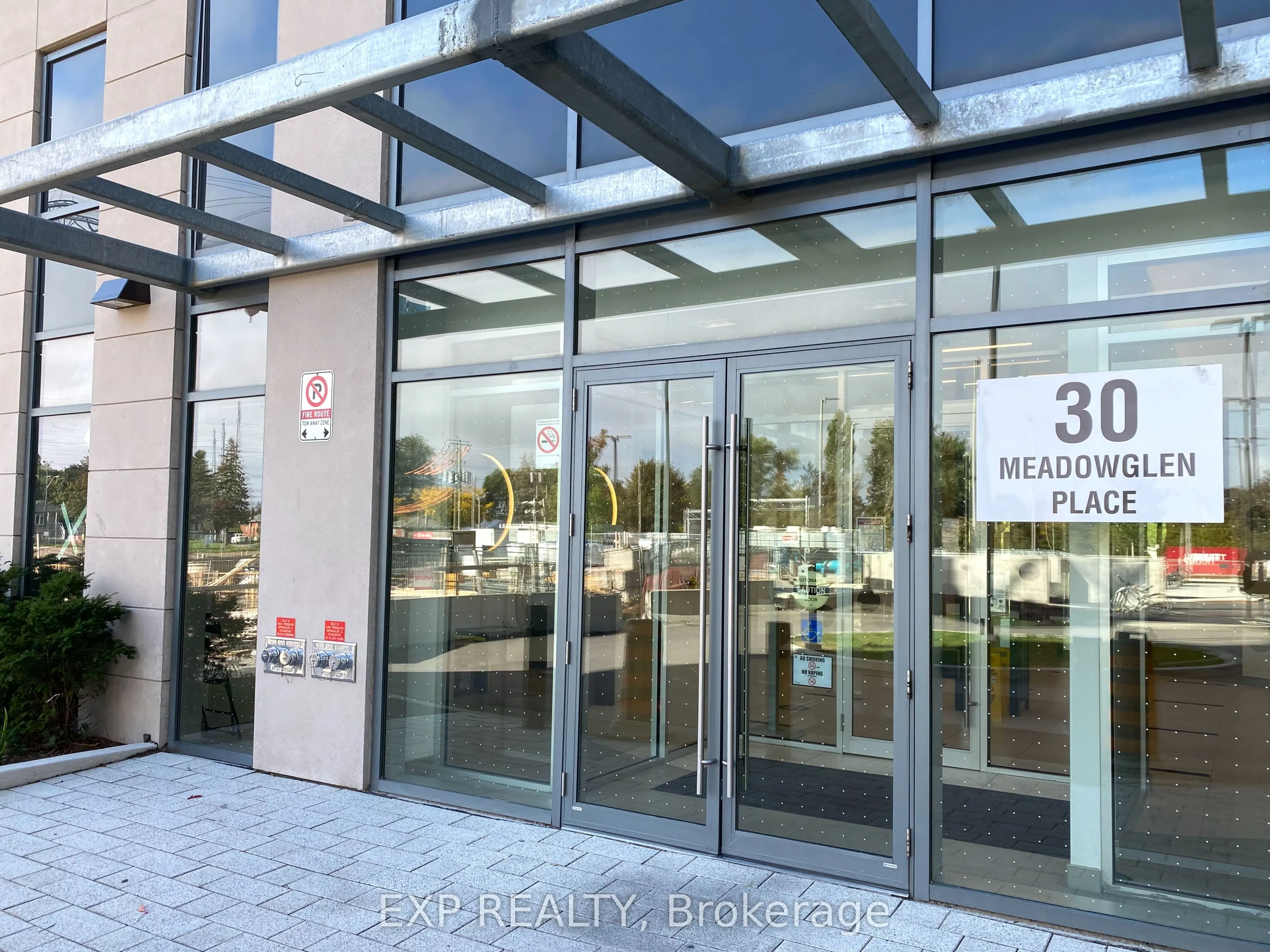 30 Meadowglen Place, #2703