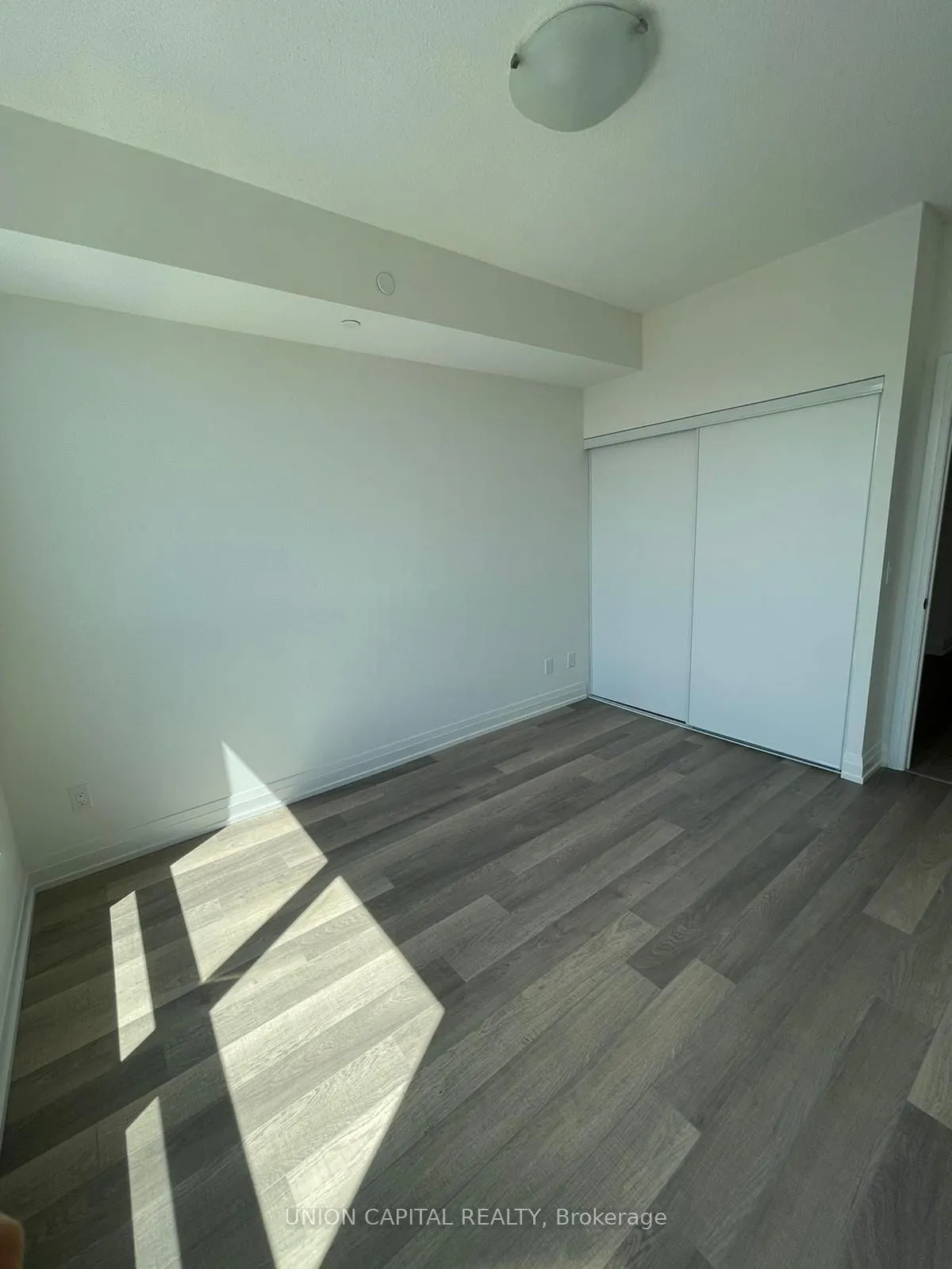 3121 Sheppard Avenue E, #1207