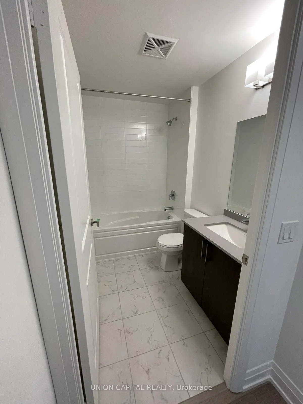3121 Sheppard Avenue E, #1207