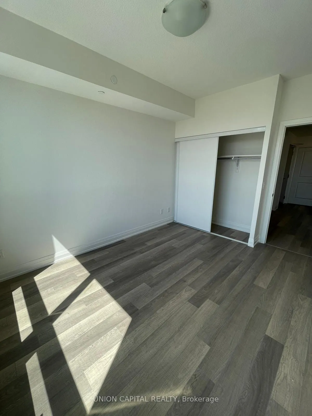 3121 Sheppard Avenue E, #1207